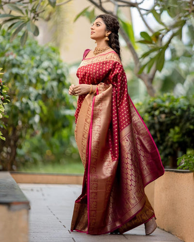 Maroon Pure Kanjivaram Silk Saree With Attractive Blouse Piece Weaved With Copper Zari - Almaari Fashion