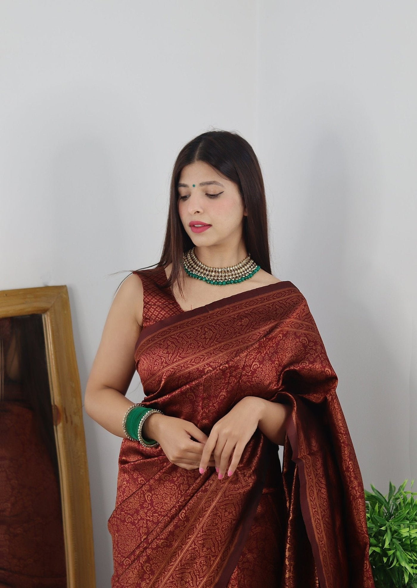 Maroon Pure Kanjivaram Silk Saree With Tempting Heavy Brocade Blouse Piece - Almaari Fashion