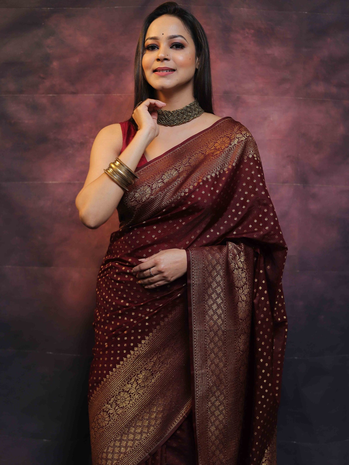 Maroon Pure Kanjivaram Silk Weaved With Copper Zari Comes With Heavy Kanjivaram Brocade Blouse - Almaari Fashion