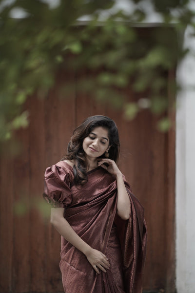 Maroon Pure Pure Banarasi Silk With Confounding Blouse Piece - Almaari Fashion