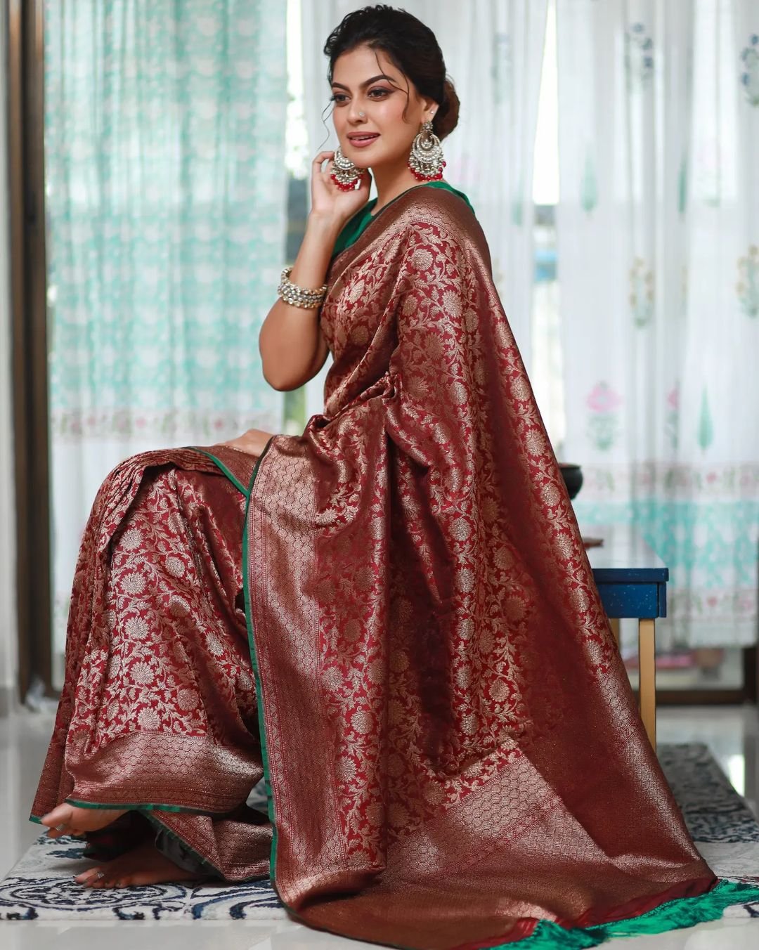Maroon Pure Pure Banarasi Silk With Lovely Blouse Piece - Almaari Fashion