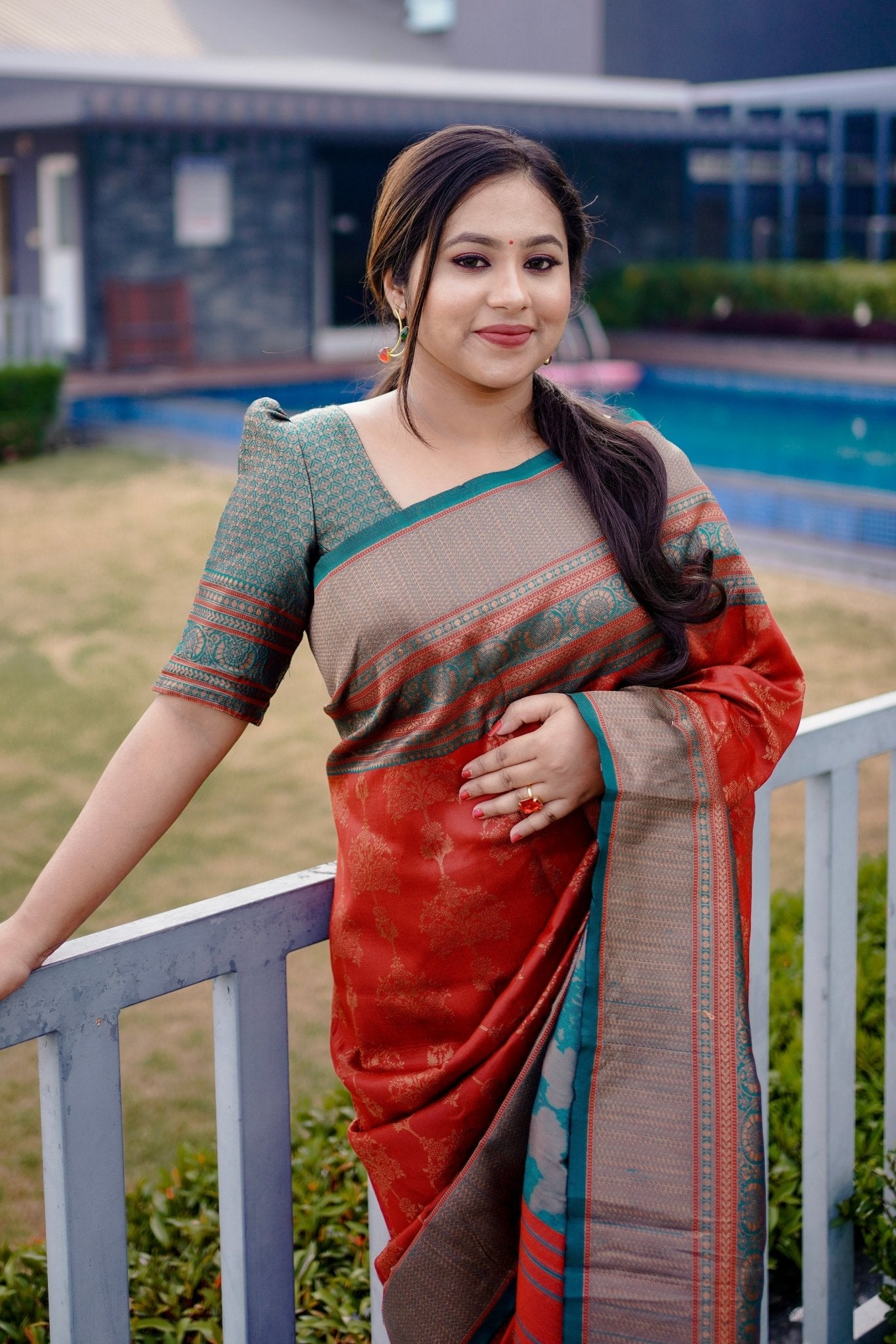 Maroon Soft Silk Saree Weaved With Copper Zari With Imbrication Blouse Piece - Almaari Fashion