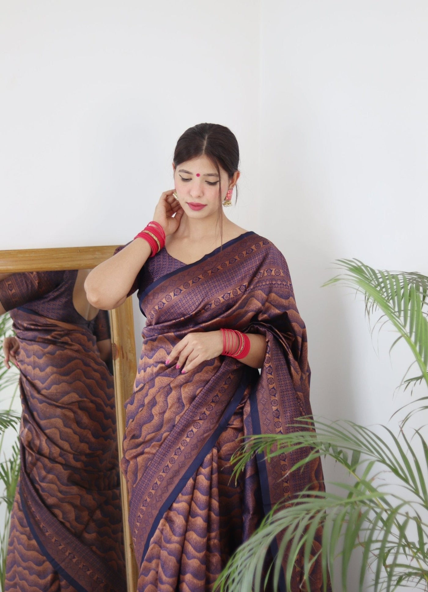 Navy Blue Pure Kanjivaram Silk Saree With Twirling Blouse Piece - Almaari Fashion