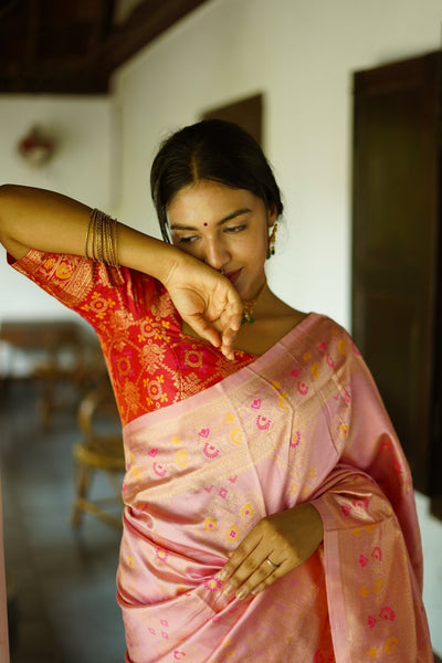 Onion Pink Pure Banarasi Silk Saree With Twirling Blouse Piece - Almaari Fashion