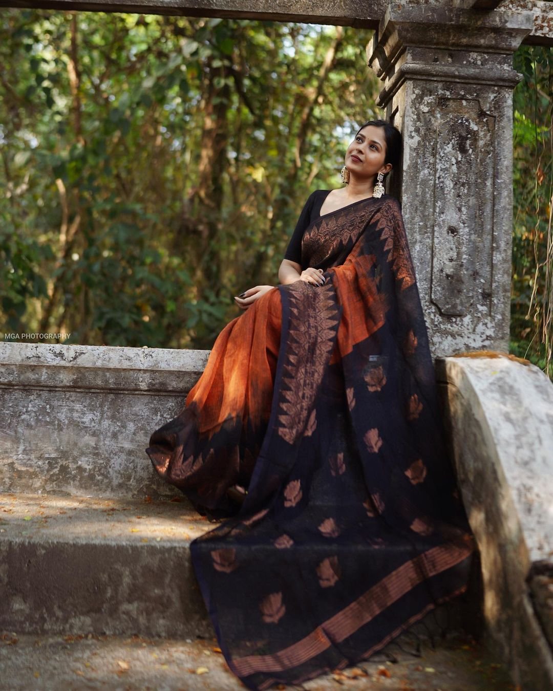 Orange & Black Pure Kanjivaram Silk Saree Stylish Blouse Piece - Almaari Fashion