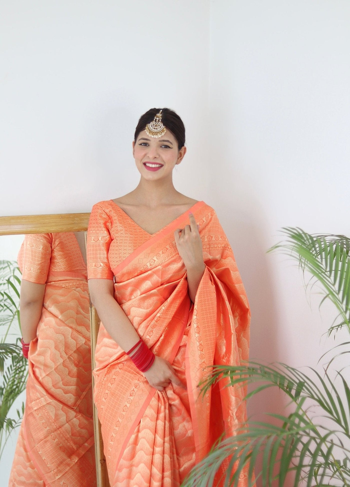 Orange Pure Kanjivaram Silk Saree With Twirling Blouse Piece - Almaari Fashion