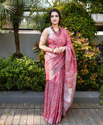 Peach Pure Kanjivaram Silk With Confounding Blouse Piece - Almaari Fashion