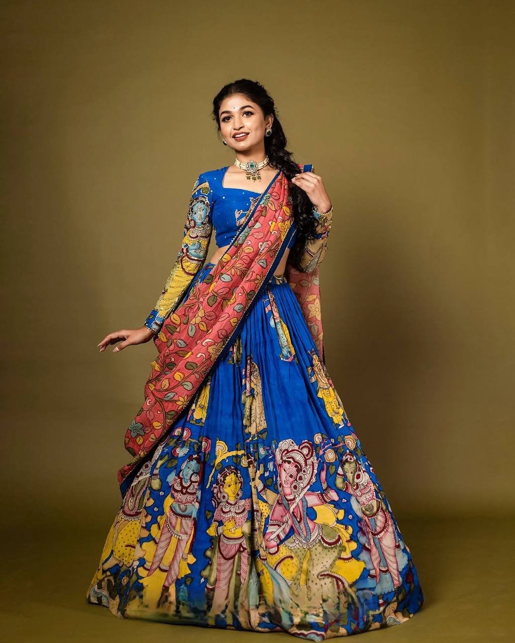 Royal Blue Kalamkari Printed Lehenga Choli Set with Contrasting Dupatta