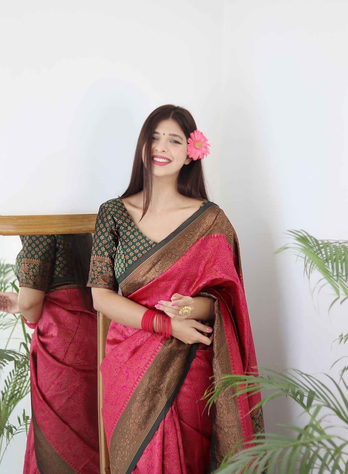 Pink With Green Border Pure Pure Banarasi Silk With Twirling Blouse Piece - Almaari Fashion