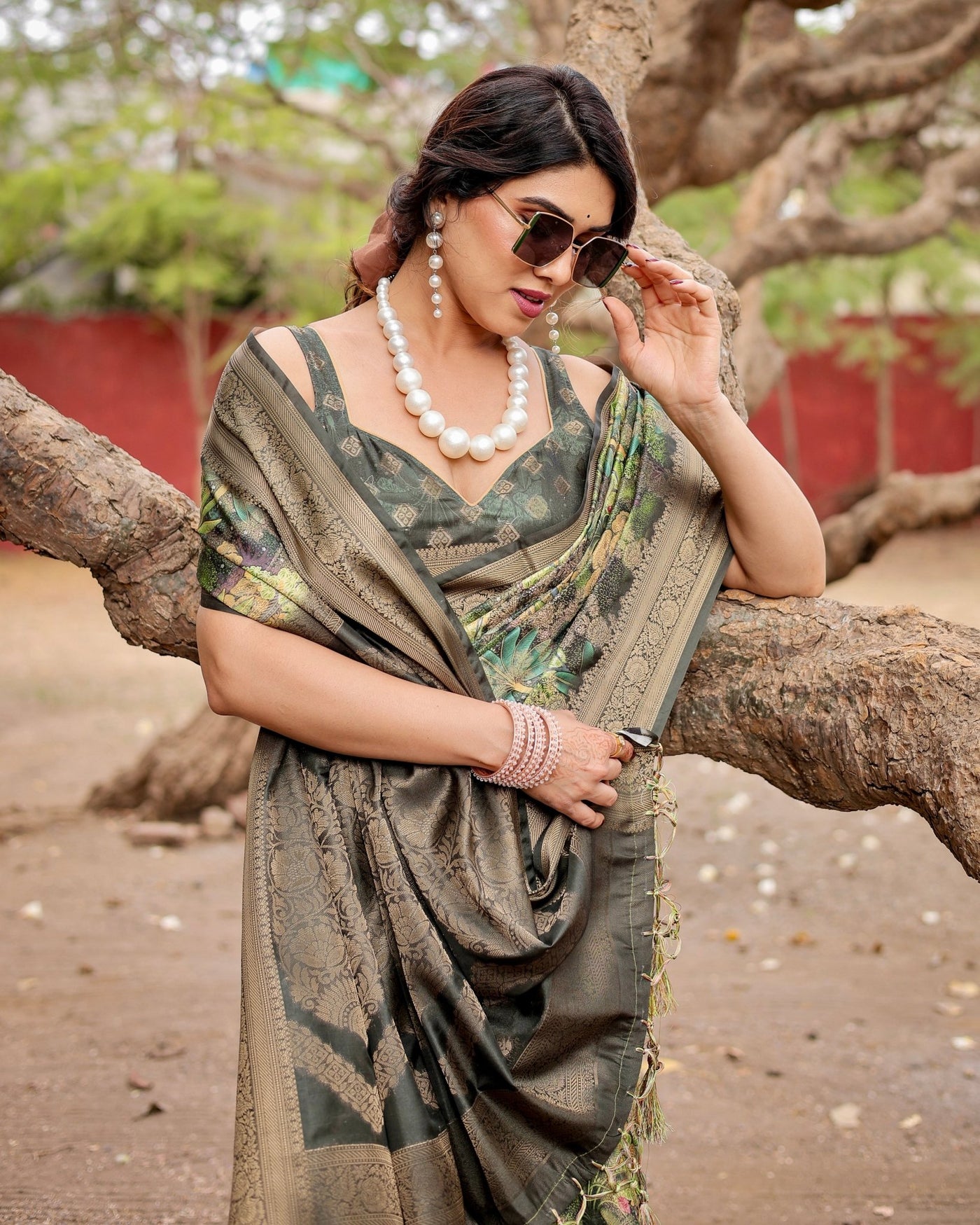 Pure Banarasi Silk Saree Weaved With Golden Zari Comes With Tassels - Almaari Fashion