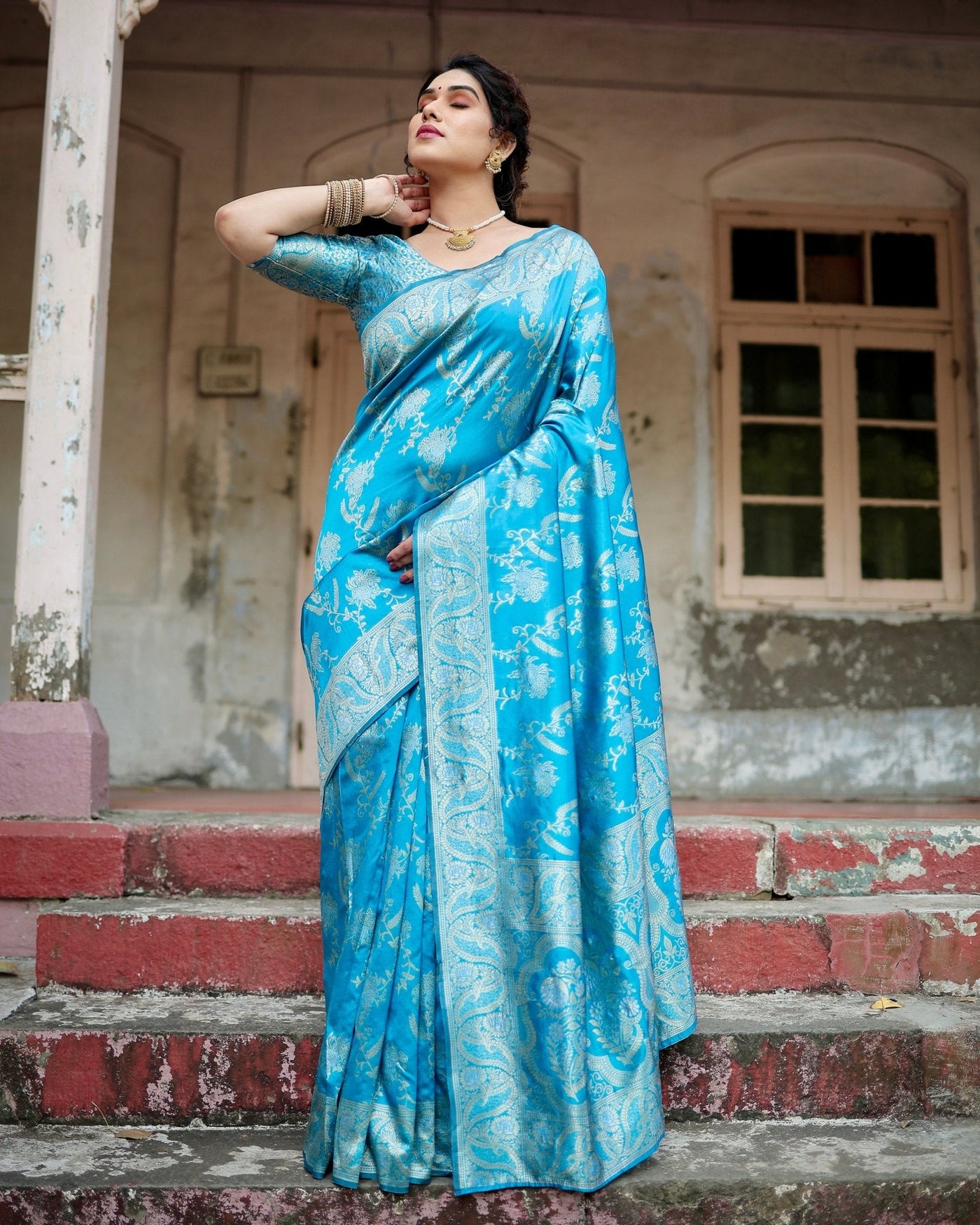 Pure Banarasi Silk Saree Weaved With Zari Comes With Heavy Banarasi Brocade Blouse - Almaari Fashion