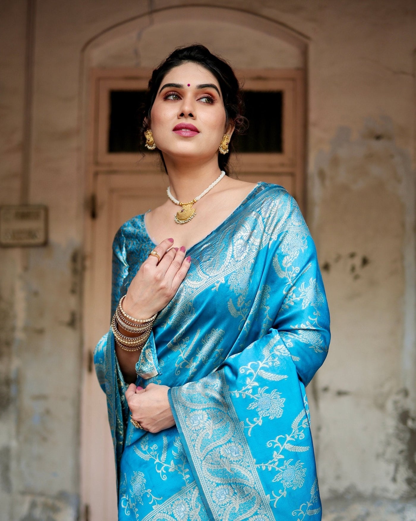 Pure Banarasi Silk Saree Weaved With Zari Comes With Heavy Banarasi Brocade Blouse - Almaari Fashion