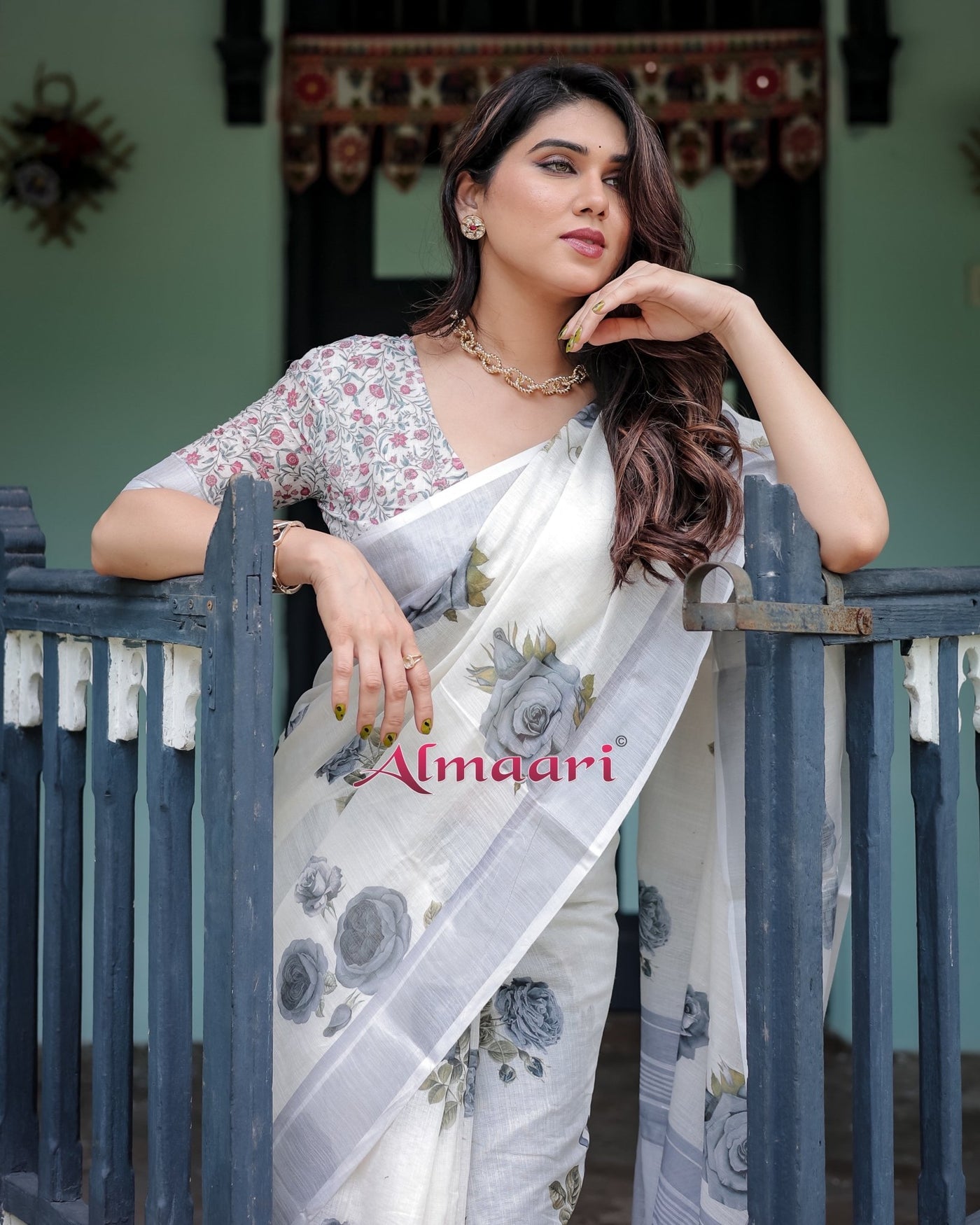 Pure Cotton Linen Saree Weaved With Zari Comes With Tassels - Almaari Fashion