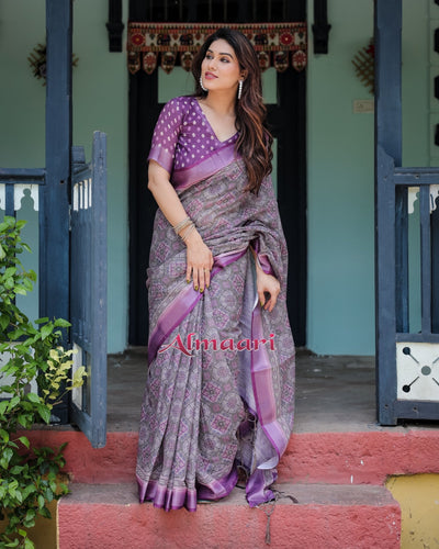 Pure Cotton Linen Saree Weaved With Zari Comes With Tassels - Almaari Fashion