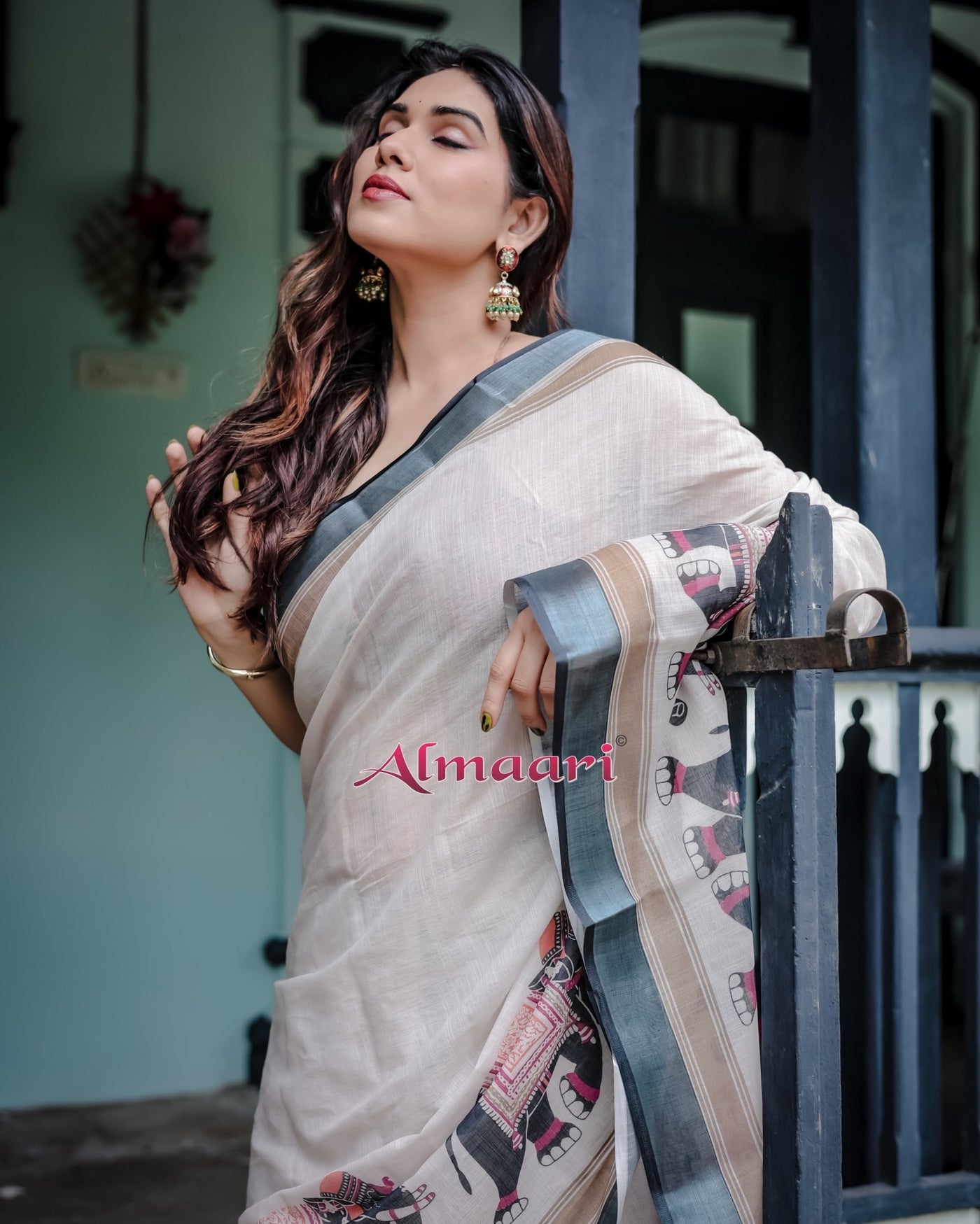 Pure Cotton Linen Saree Weaved With Zari Comes With Tassels - Almaari Fashion