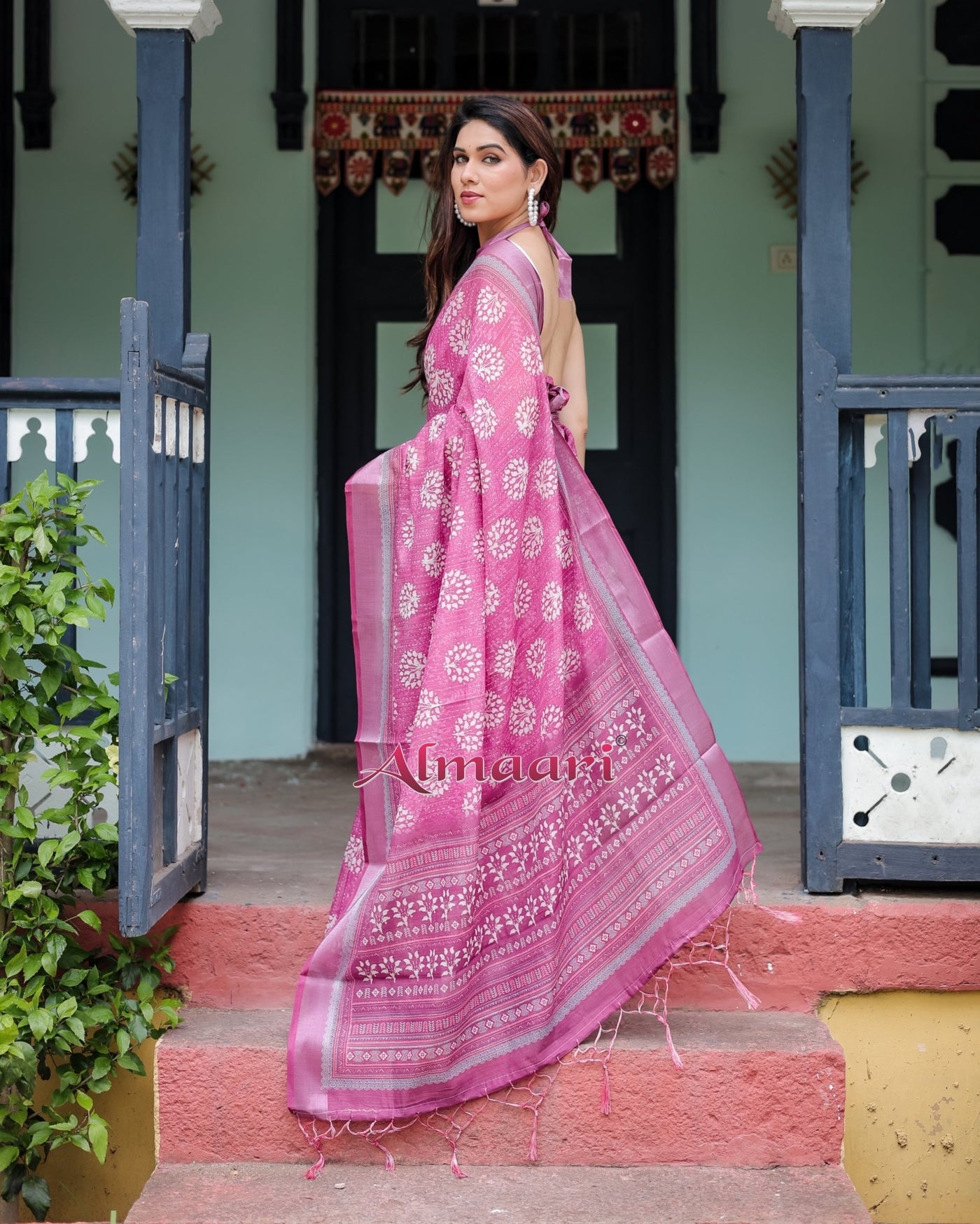 Pure Cotton Linen Saree Weaved With Zari Comes With Tassels - Almaari Fashion