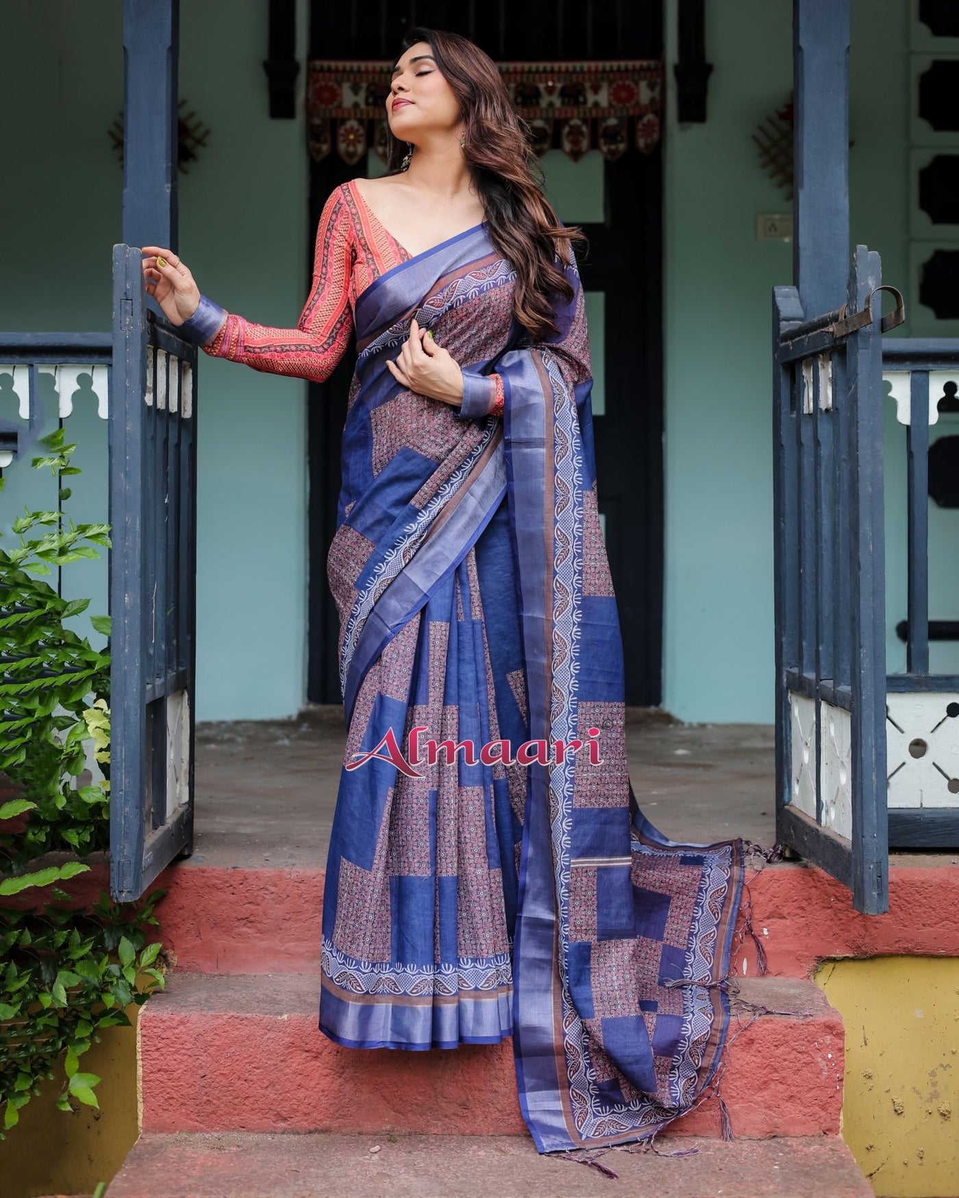 Pure Cotton Linen Saree Weaved With Zari Comes With Tassels - Almaari Fashion