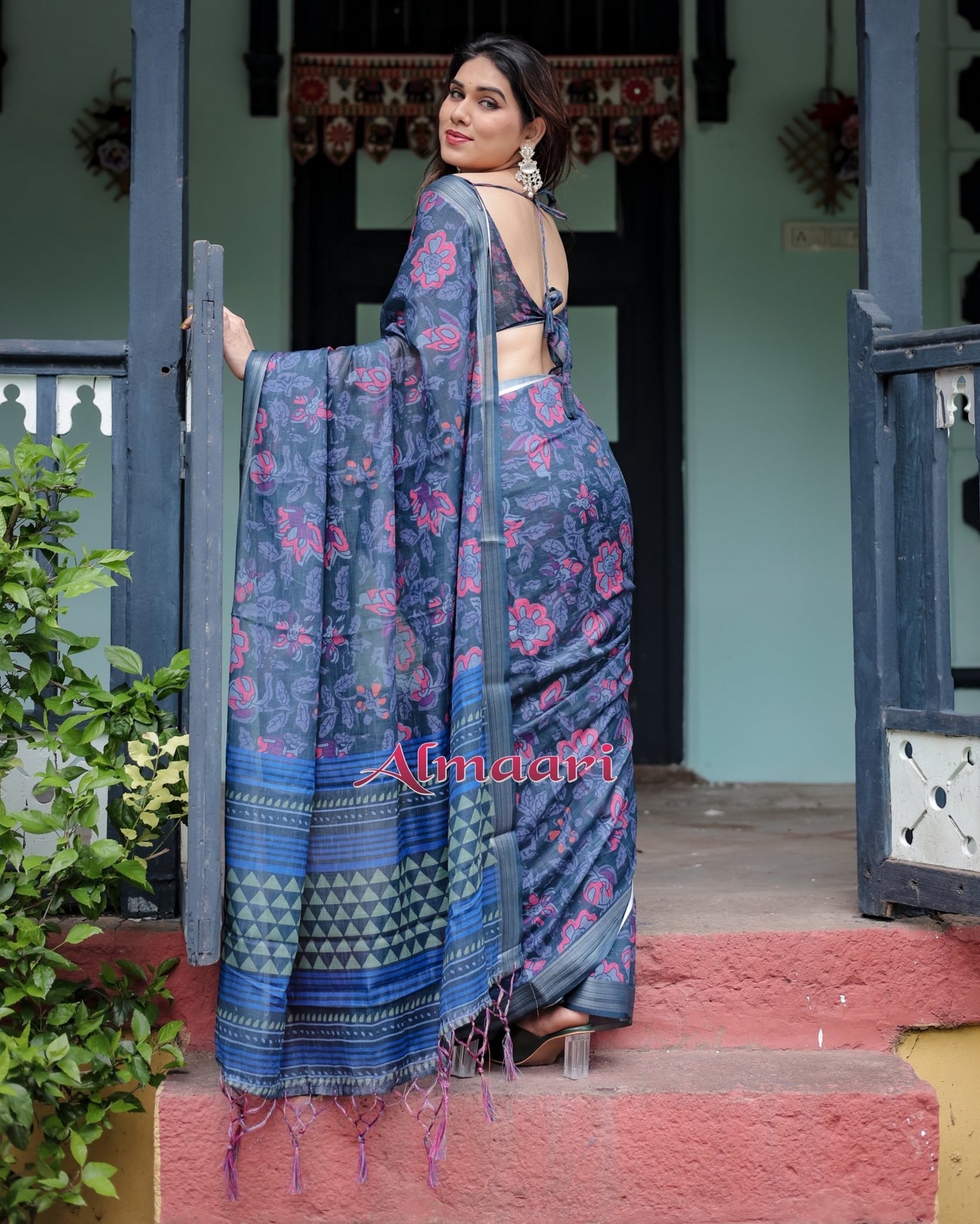 Pure Cotton Linen Saree Weaved With Zari Comes With Tassels - Almaari Fashion