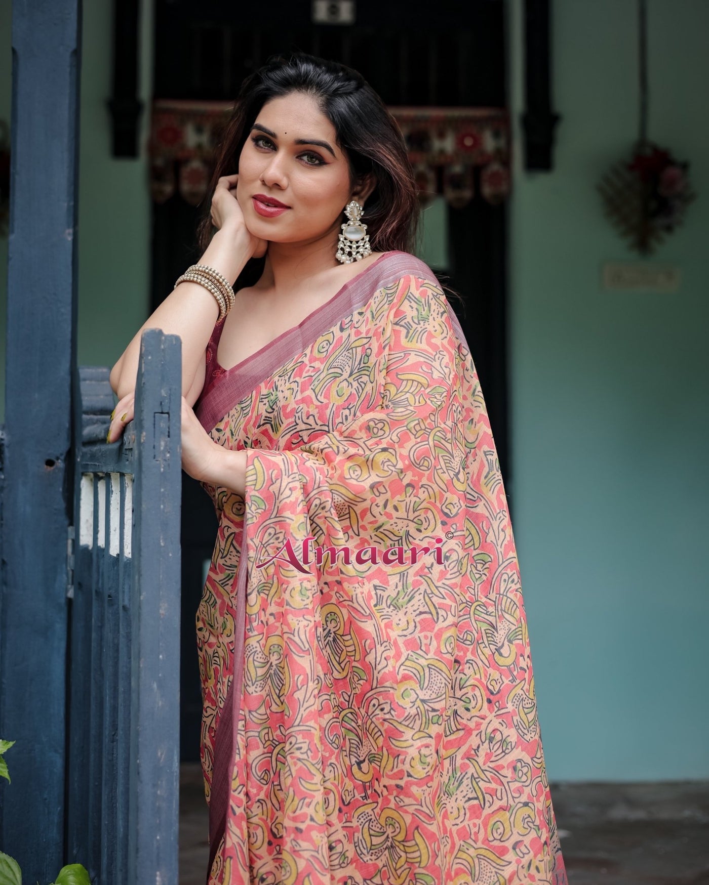 Pure Cotton Linen Saree Weaved With Zari Comes With Tassels - Almaari Fashion