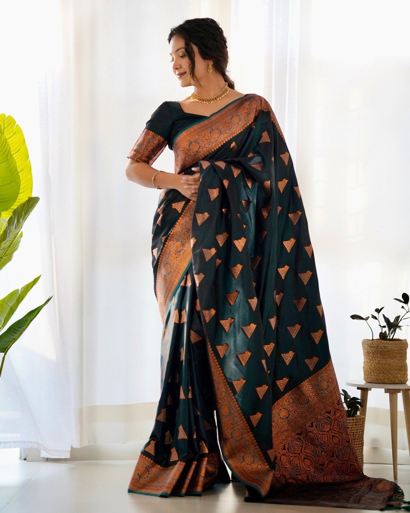 Pure Gaji Silk Saree Weaved With Copper Zari - Almaari Fashion