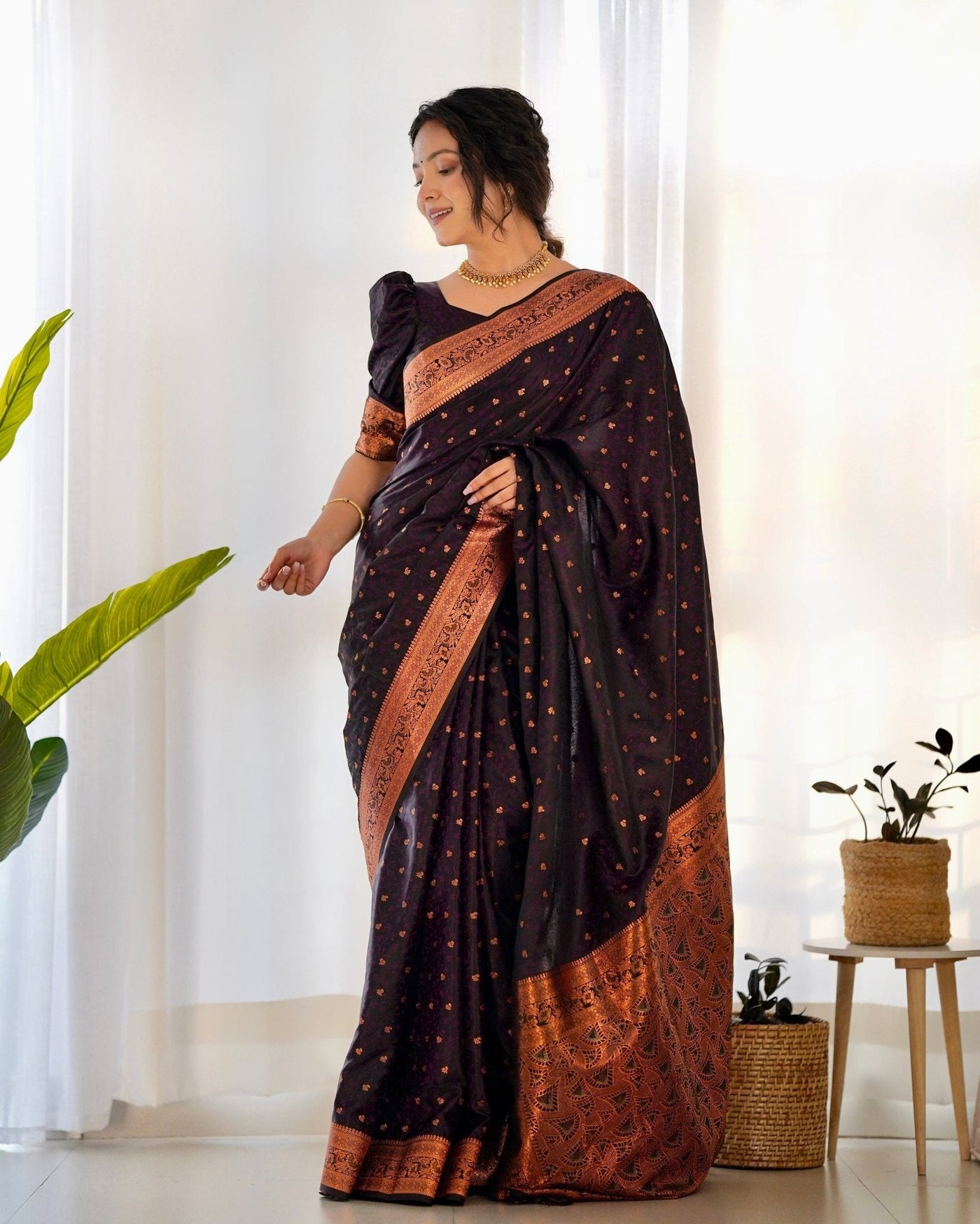 Pure Gaji Silk Saree Weaved With Copper Zari - Almaari Fashion