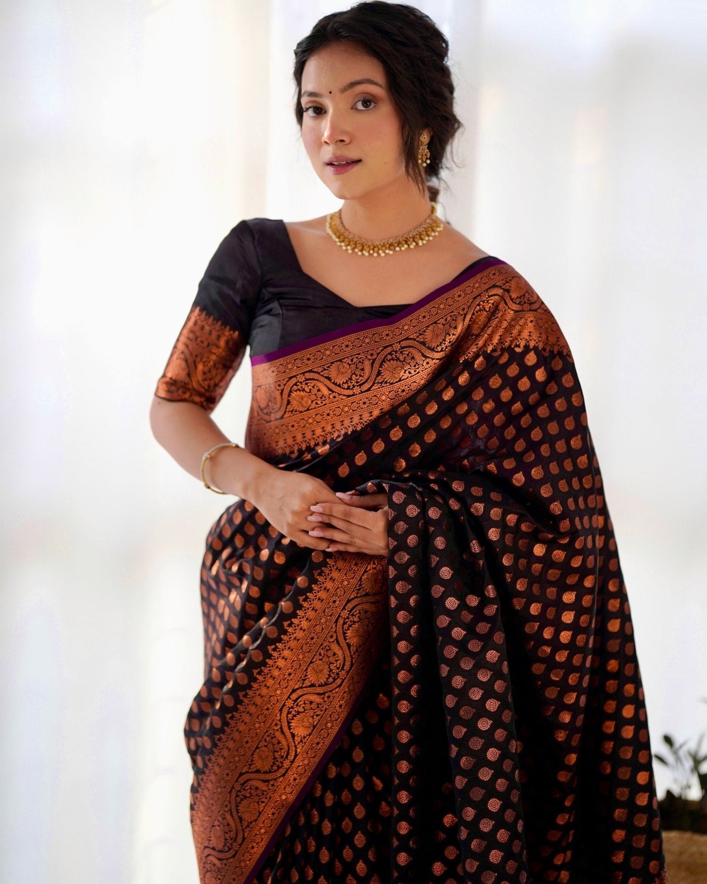 Pure Gaji Silk Saree Weaved With Copper Zari - Almaari Fashion