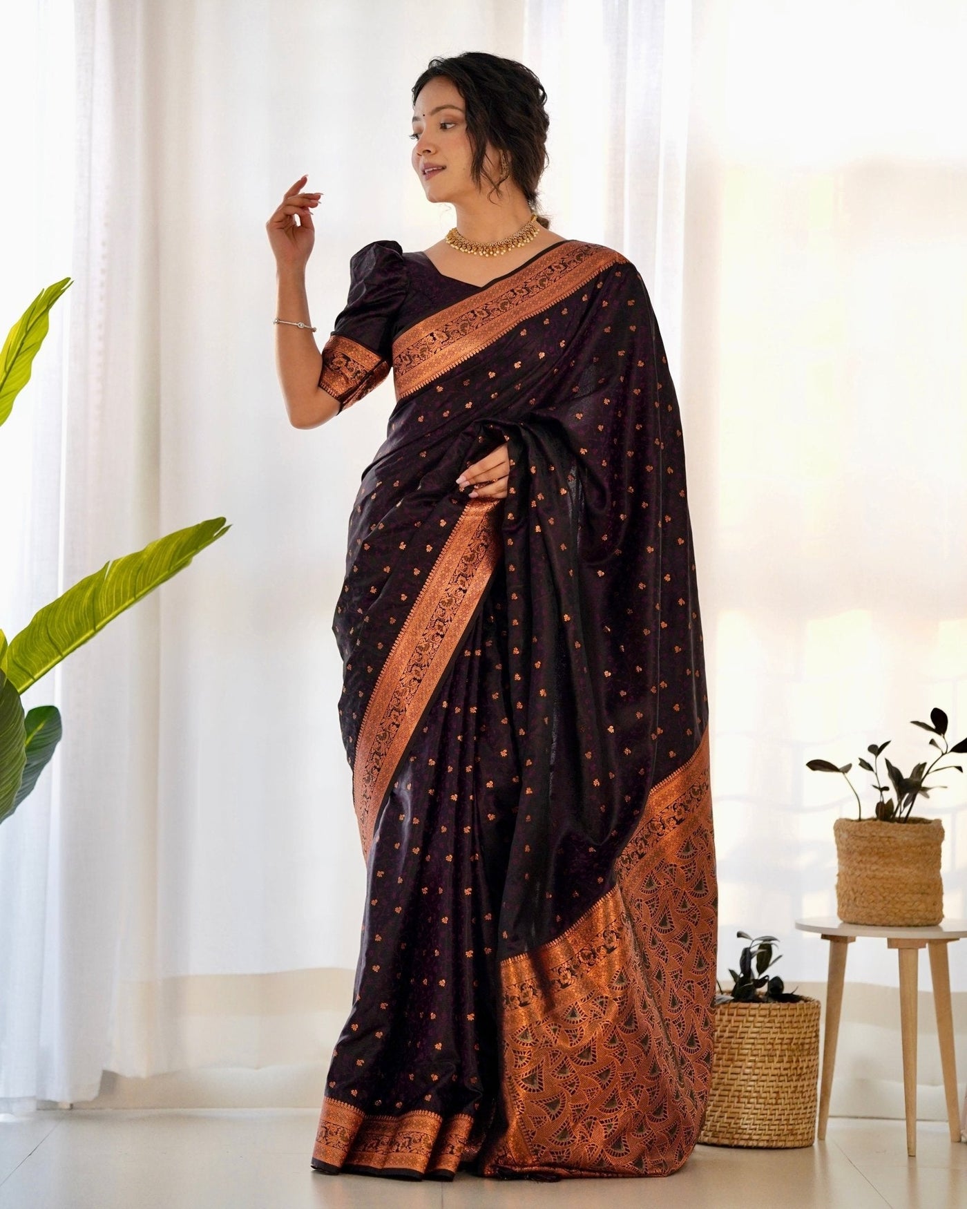 Pure Gaji Silk Saree Weaved With Copper Zari - Almaari Fashion