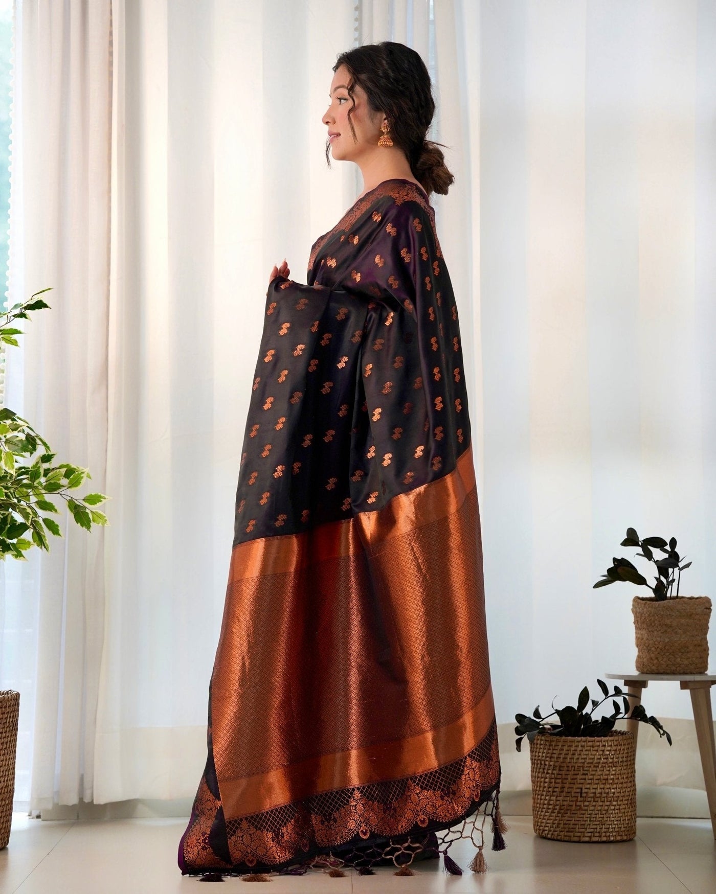 Pure Gaji Silk Saree Weaved With Copper Zari - Almaari Fashion