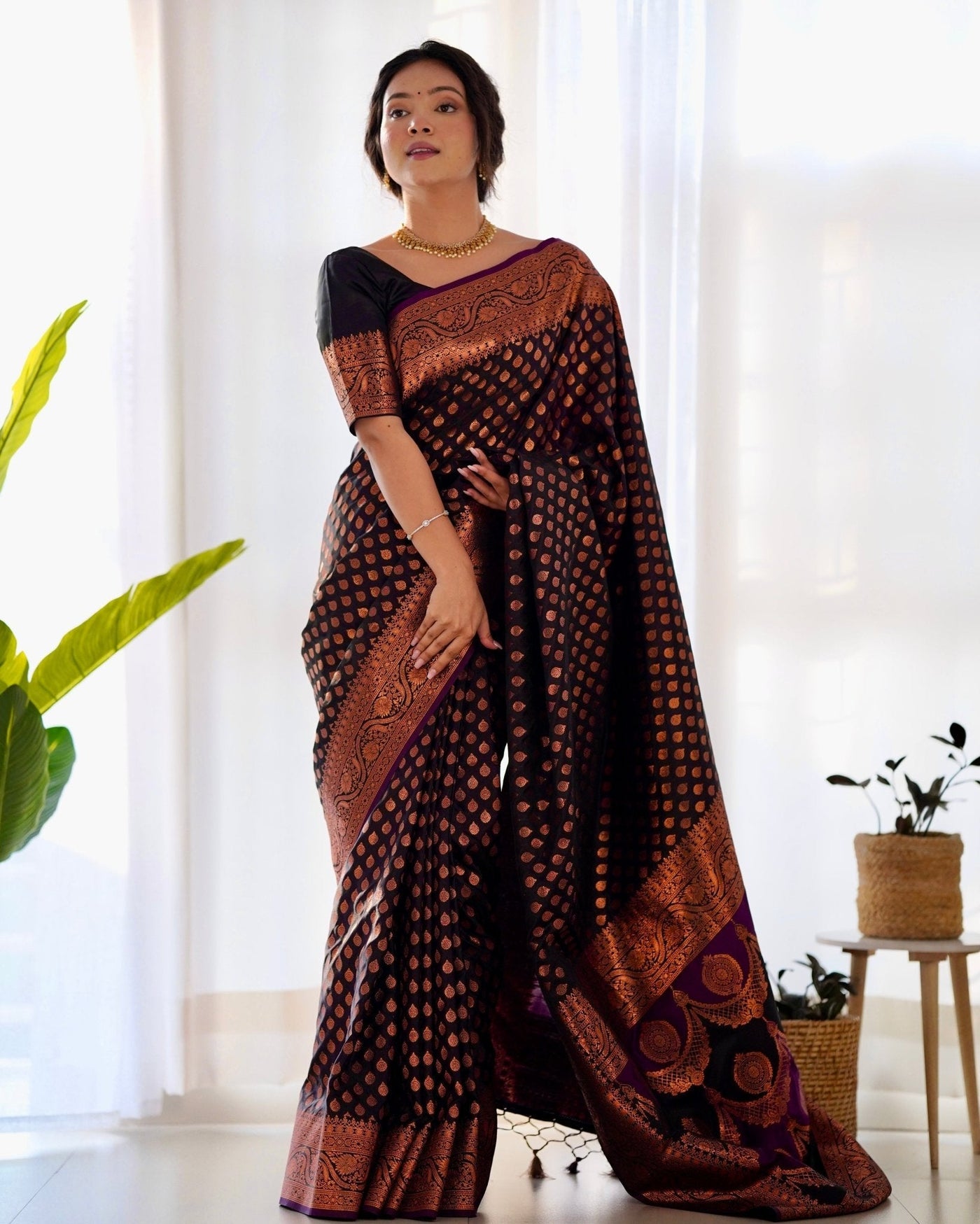 Pure Gaji Silk Saree Weaved With Copper Zari - Almaari Fashion