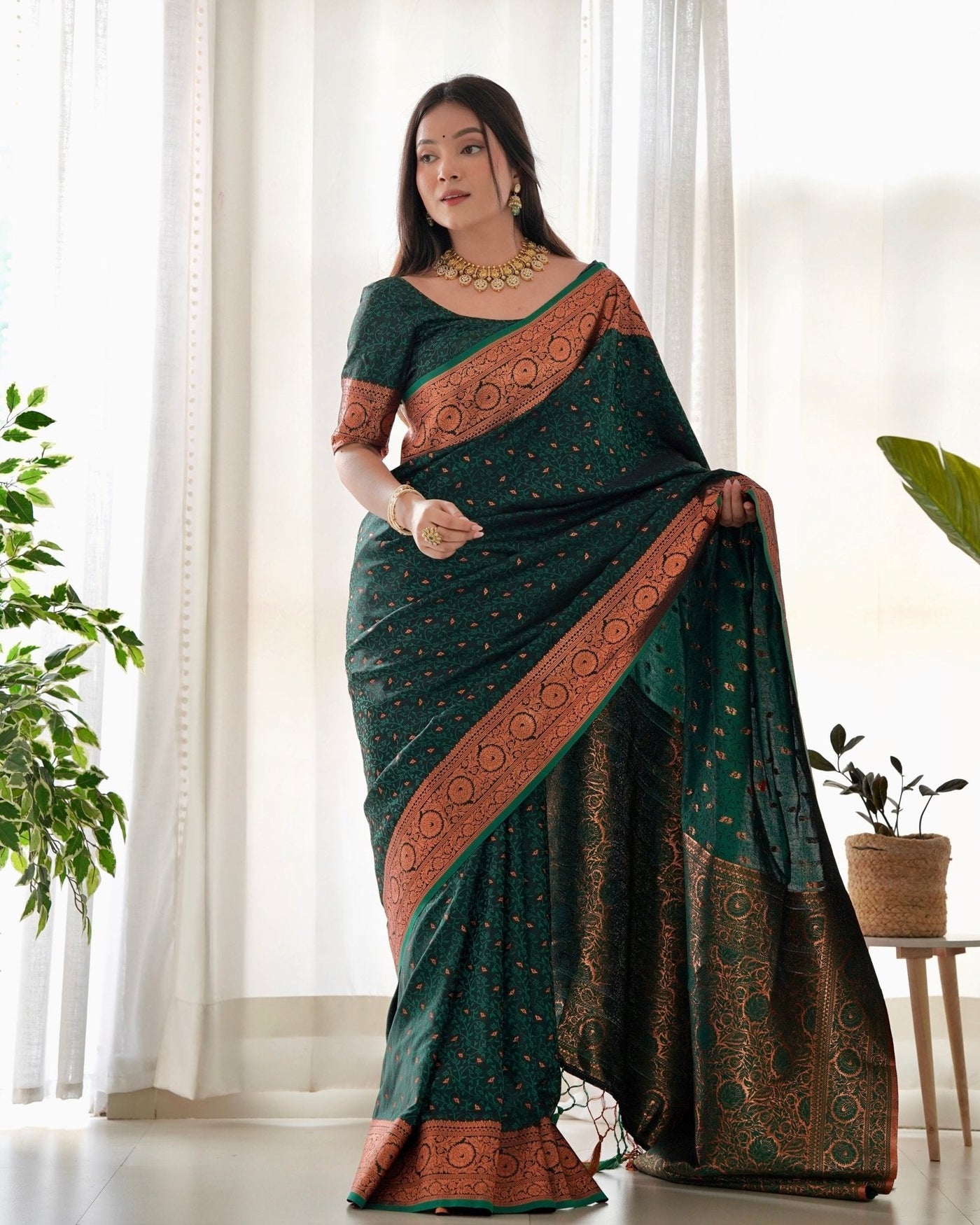 Pure Gaji Silk Saree Weaved With Copper Zari - Almaari Fashion