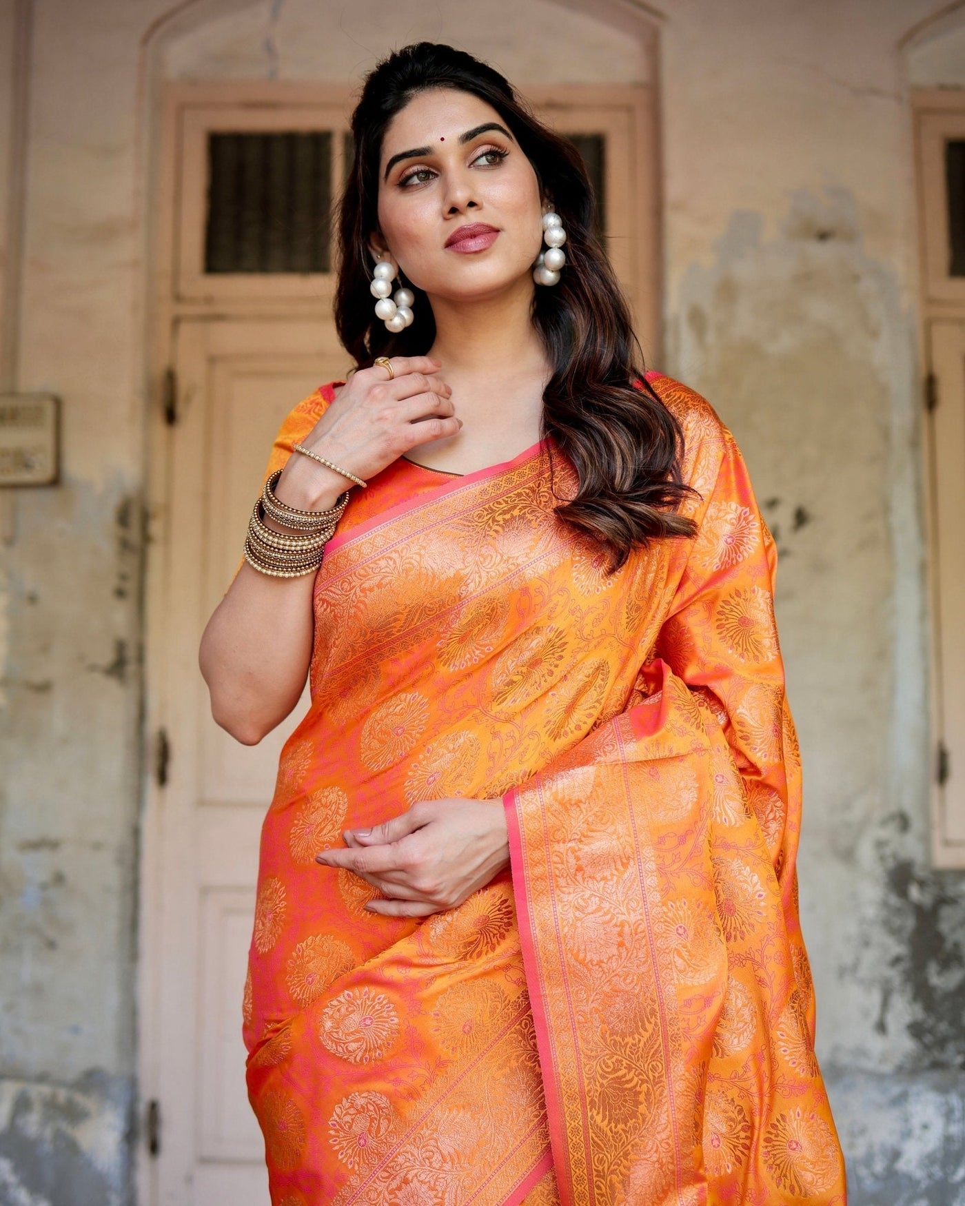 Pure Gaji Silk Saree Weaved With Zari Comes With Tassels - Almaari Fashion