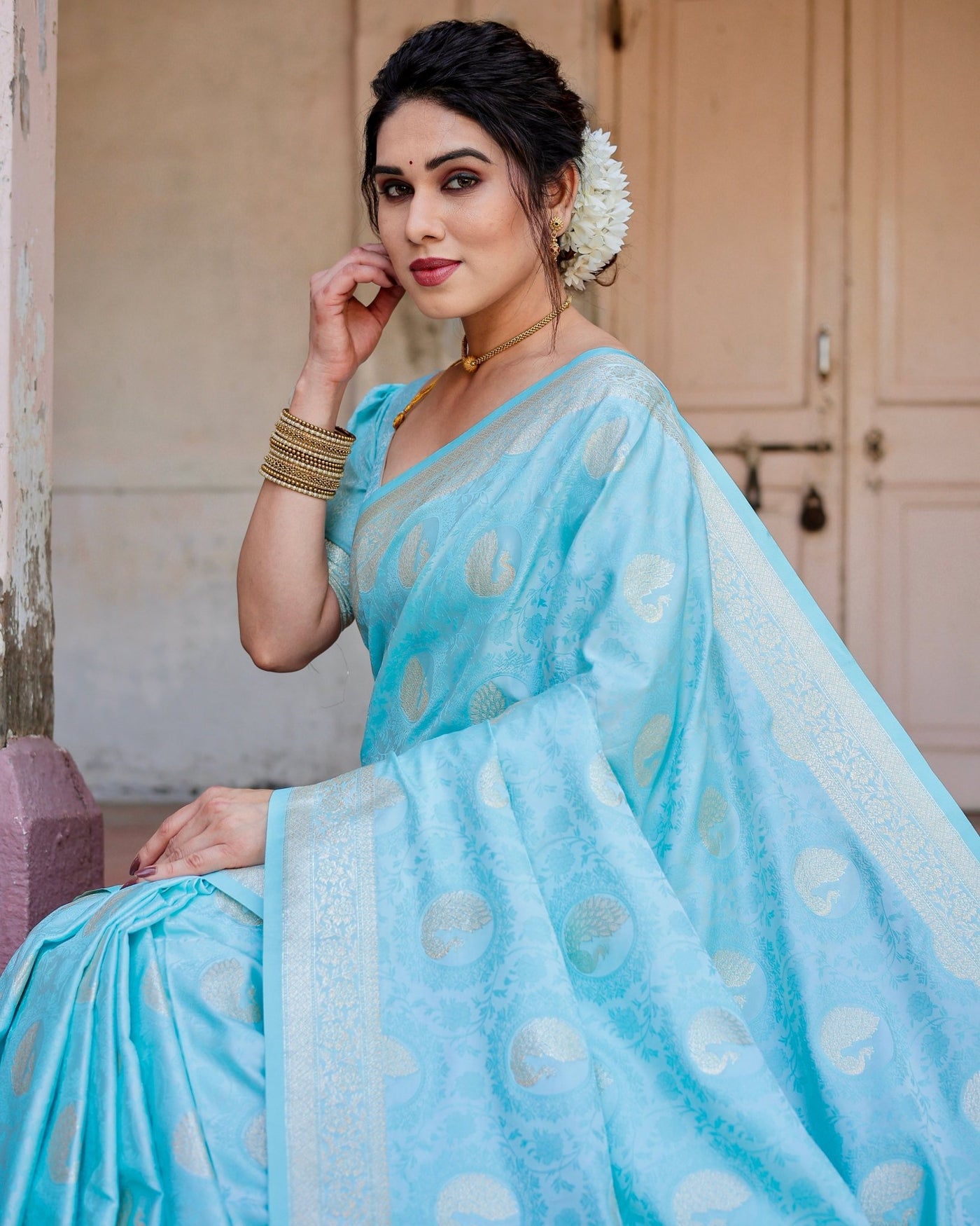 Pure Gaji Silk Saree Weaved With Zari Comes With Tassels - Almaari Fashion