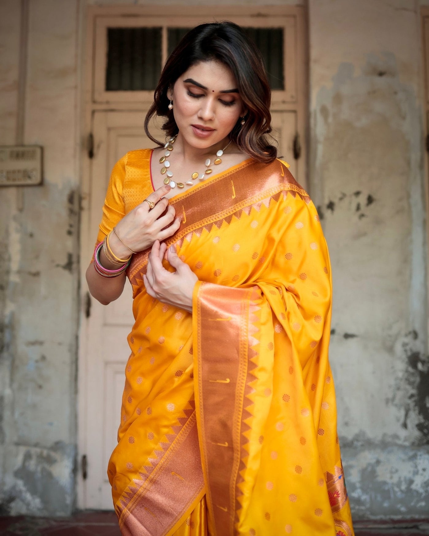 Pure Gaji Silk Saree Weaved With Zari Comes With Tassels - Almaari Fashion