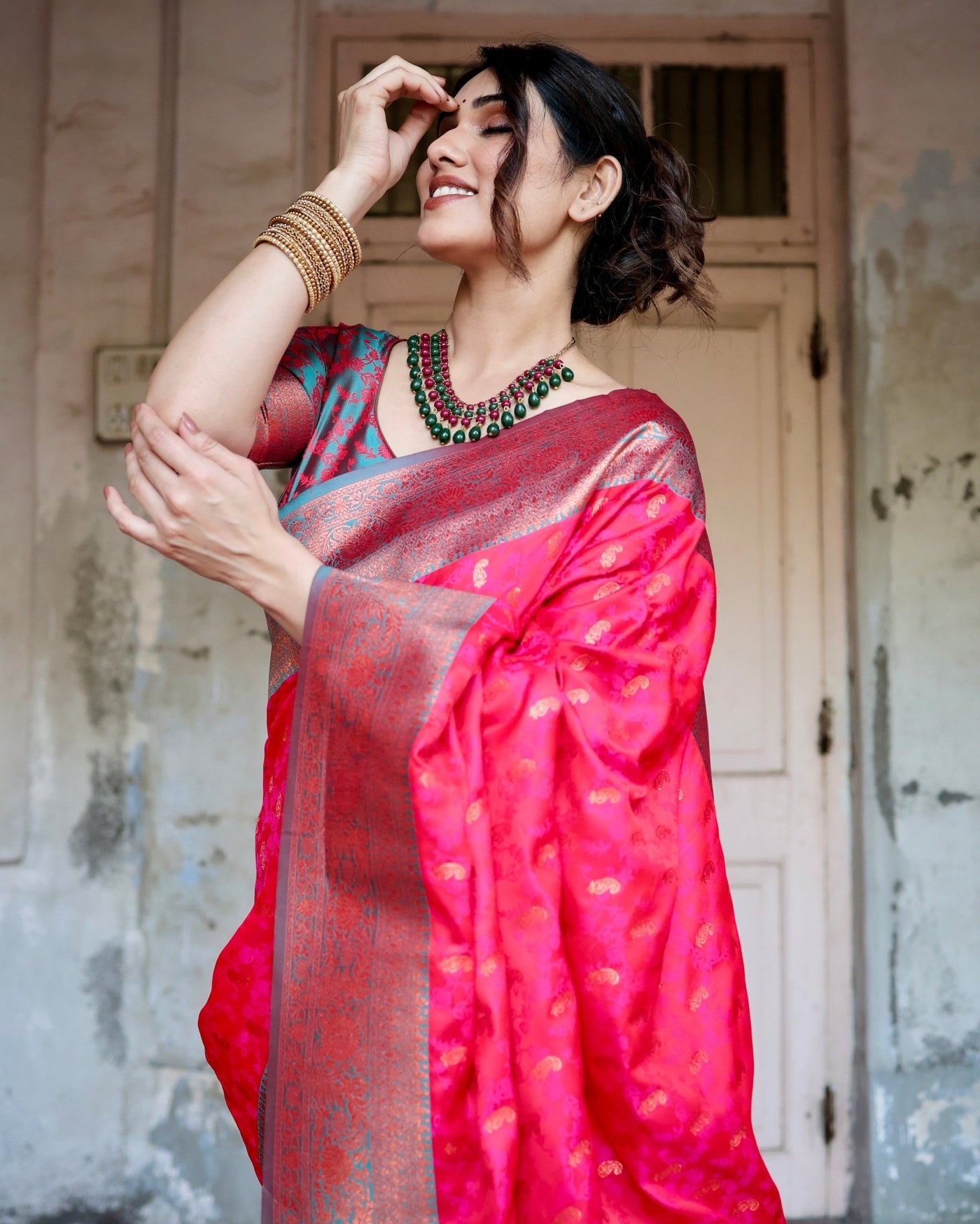 Pure Gaji Silk Saree Weaved With Zari Comes With Tassels - Almaari Fashion