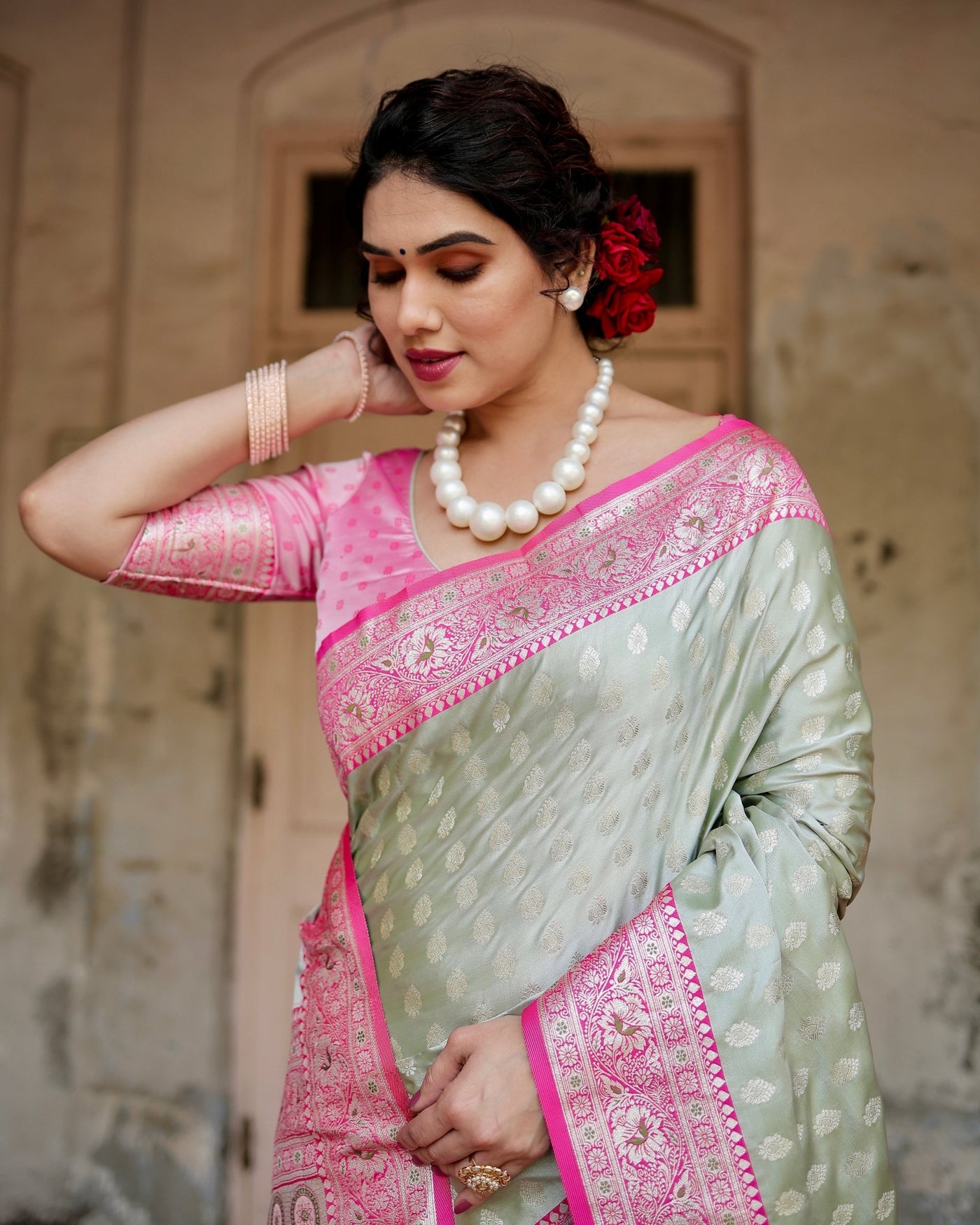 Pure Gaji Silk Saree Weaved With Zari Comes With Tassels - Almaari Fashion