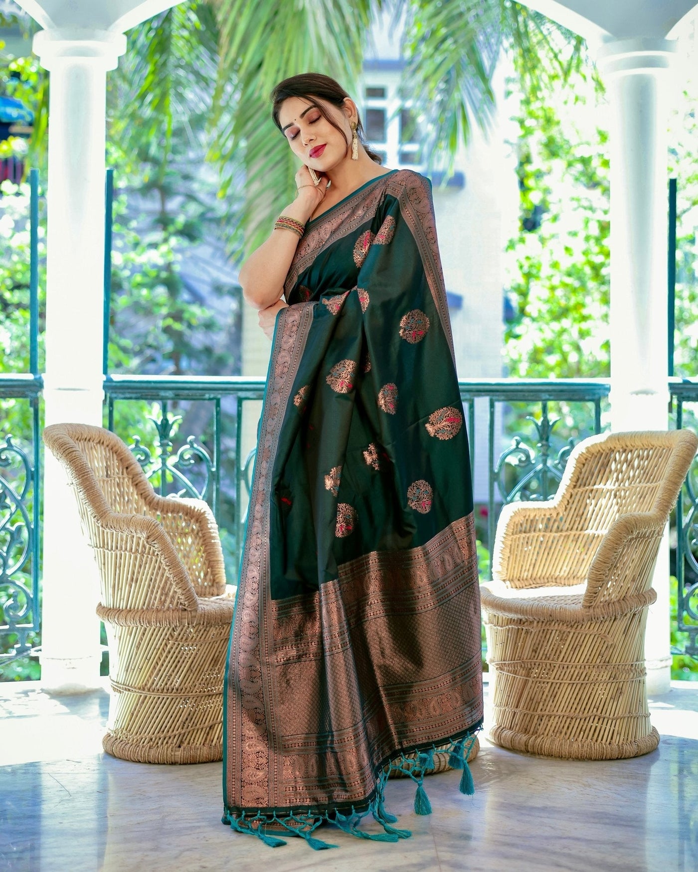 Pure Gaji Silk Saree Weaved With Zari Comes With Tassels - Almaari Fashion