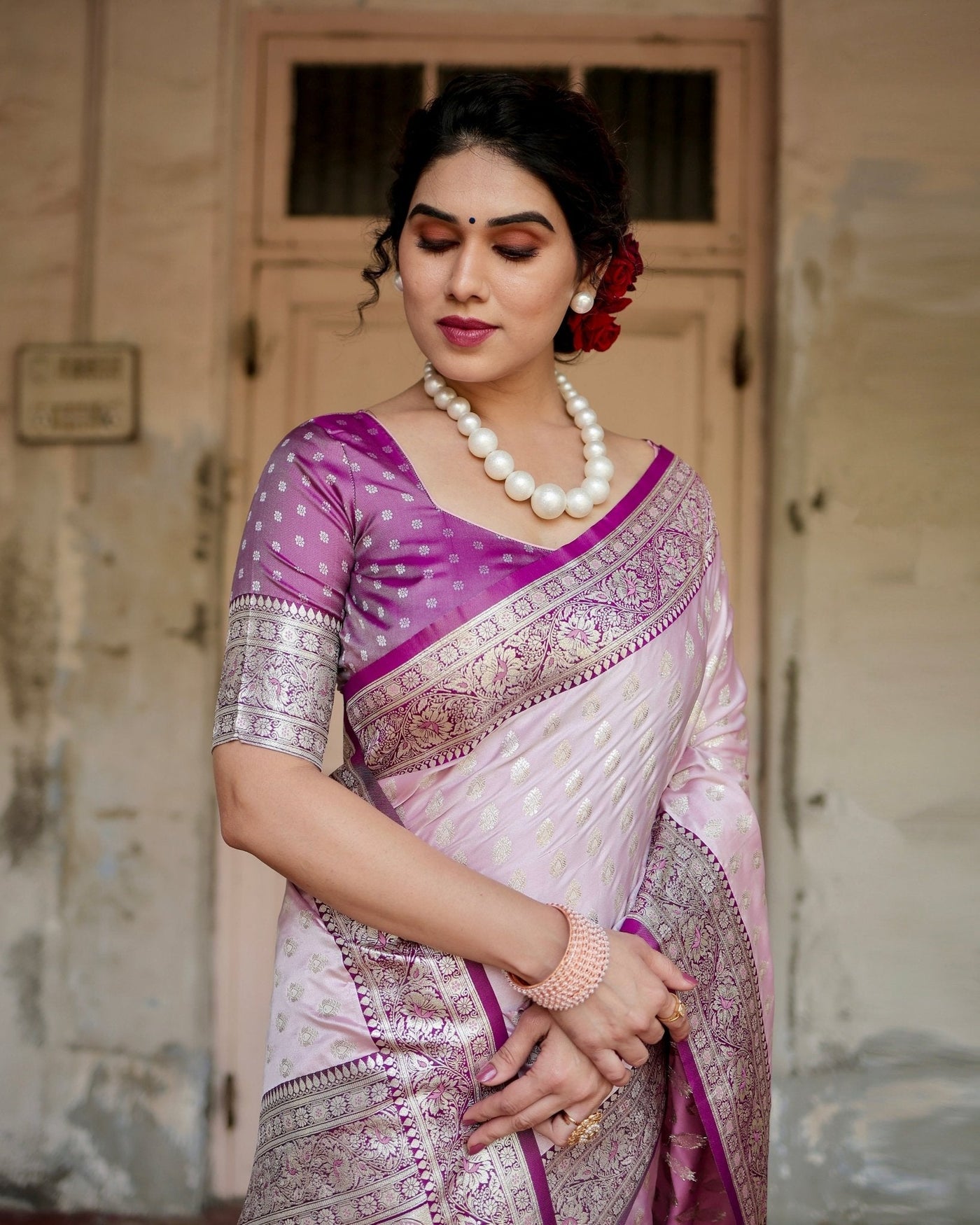 Pure Gaji Silk Saree Weaved With Zari Comes With Tassels - Almaari Fashion