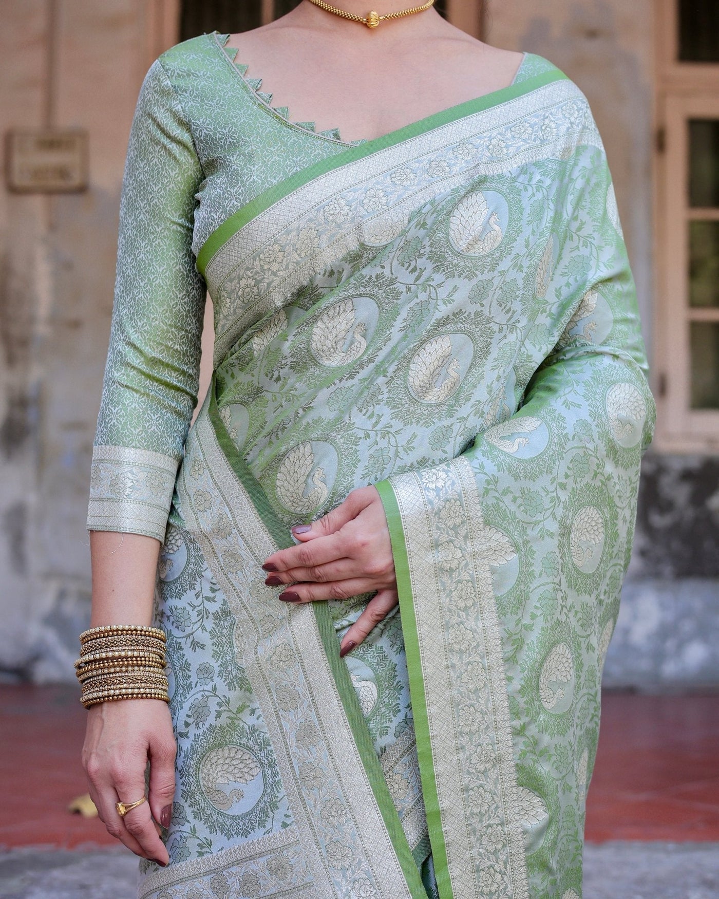 Pure Gaji Silk Saree Weaved With Zari Comes With Tassels - Almaari Fashion