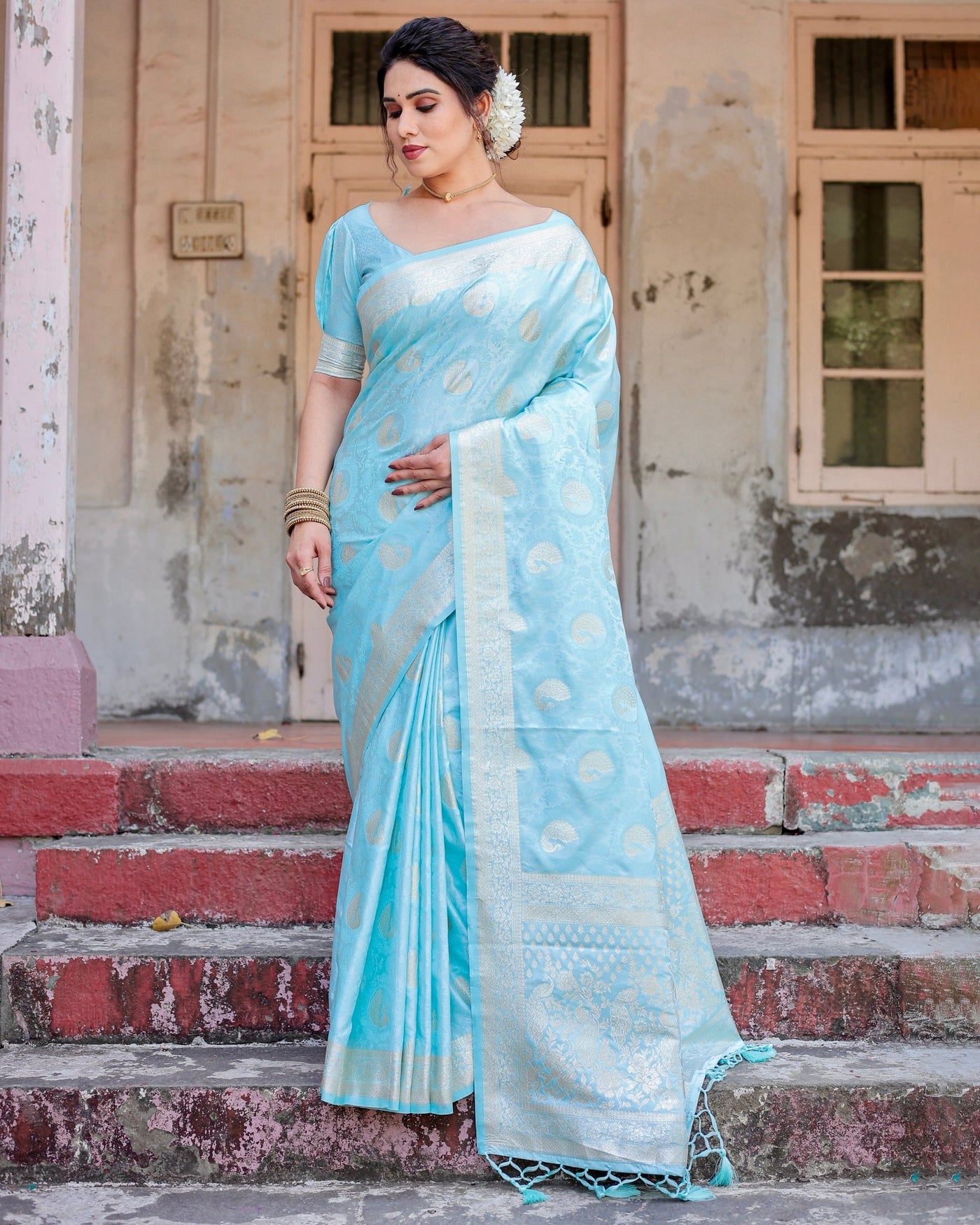 Pure Gaji Silk Saree Weaved With Zari Comes With Tassels - Almaari Fashion