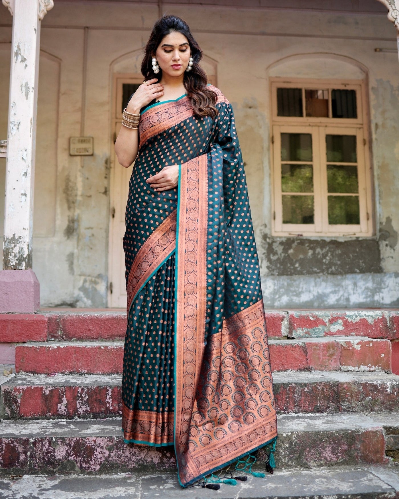 Pure Gaji Silk Saree Weaved With Zari Comes With Tassels - Almaari Fashion