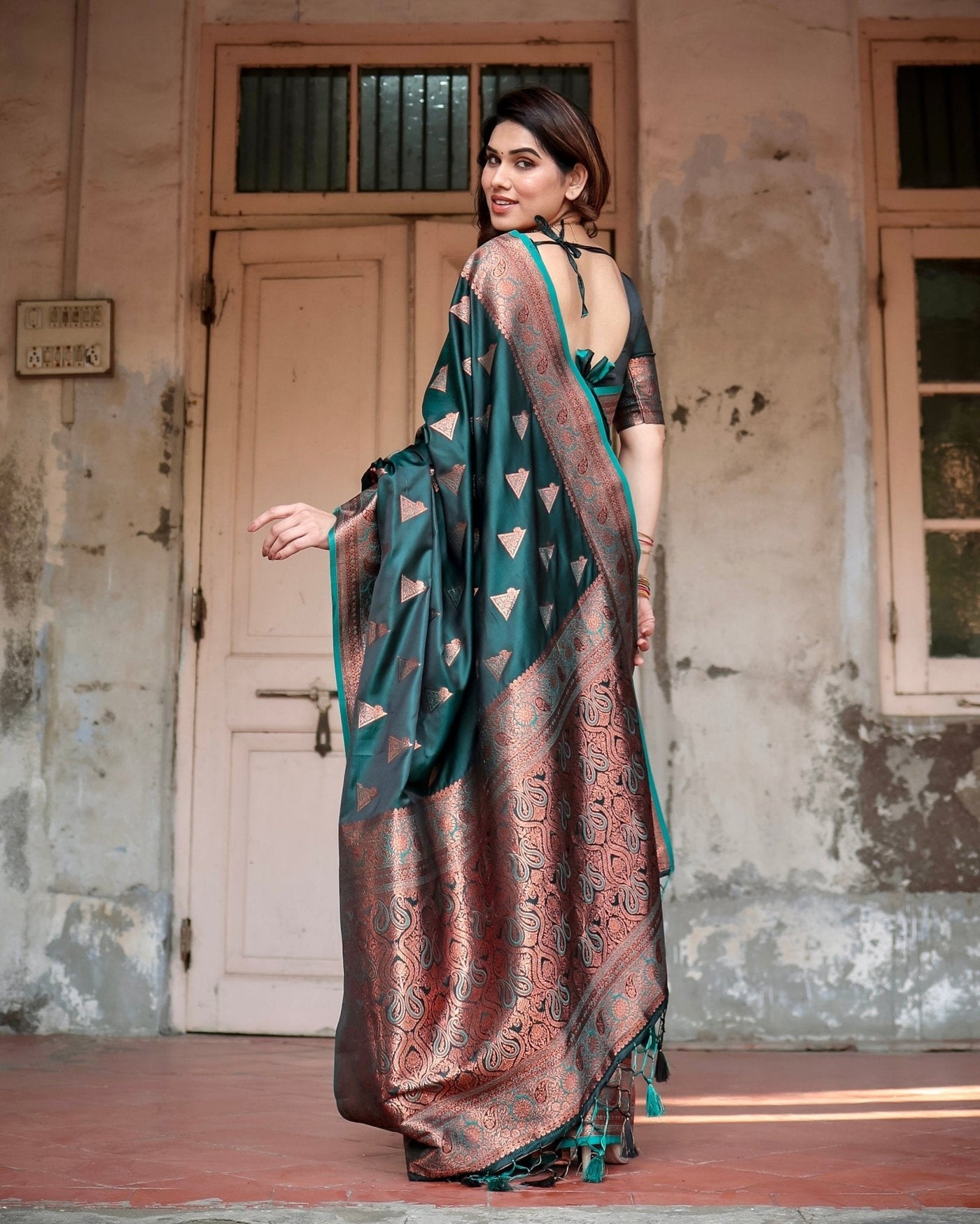 Pure Gaji Silk Saree Weaved With Zari Comes With Tassels - Almaari Fashion