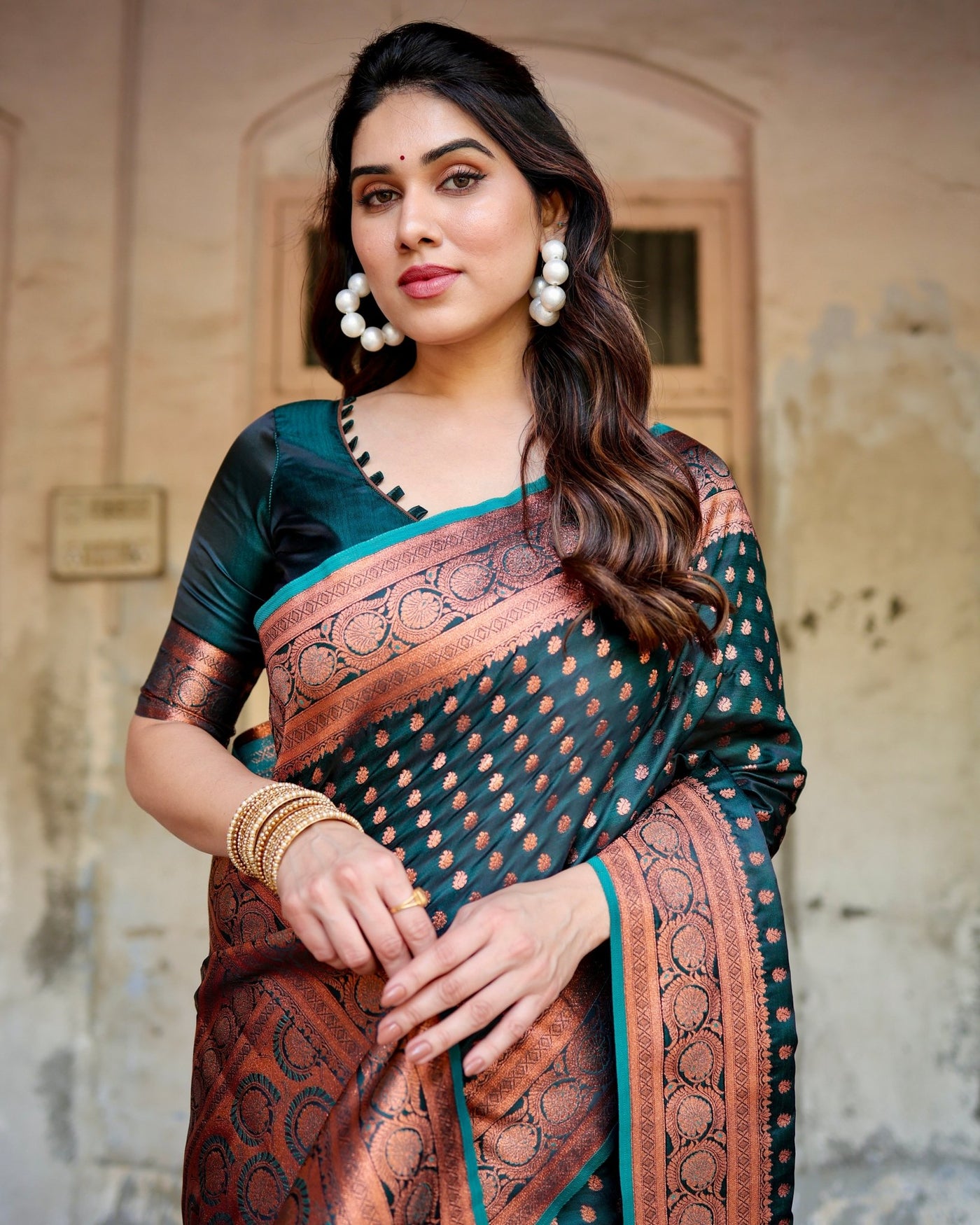 Pure Gaji Silk Saree Weaved With Zari Comes With Tassels - Almaari Fashion