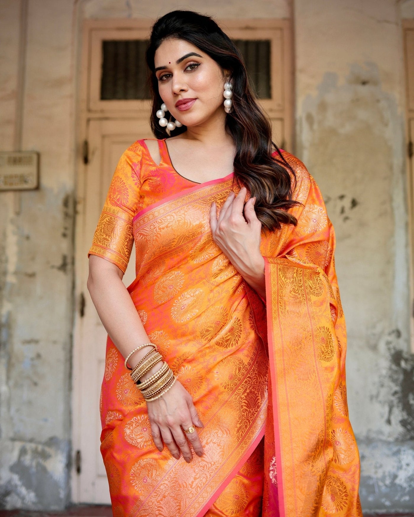 Pure Gaji Silk Saree Weaved With Zari Comes With Tassels - Almaari Fashion