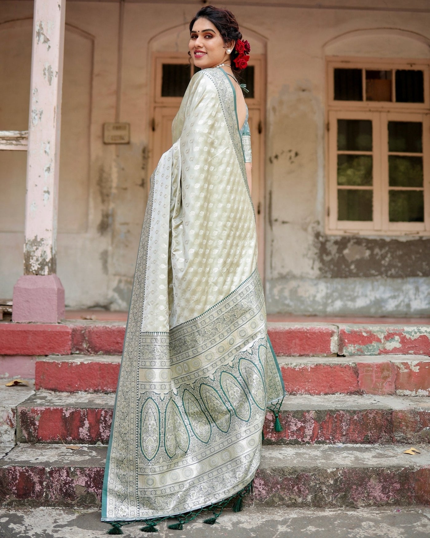 Pure Gaji Silk Saree Weaved With Zari Comes With Tassels - Almaari Fashion