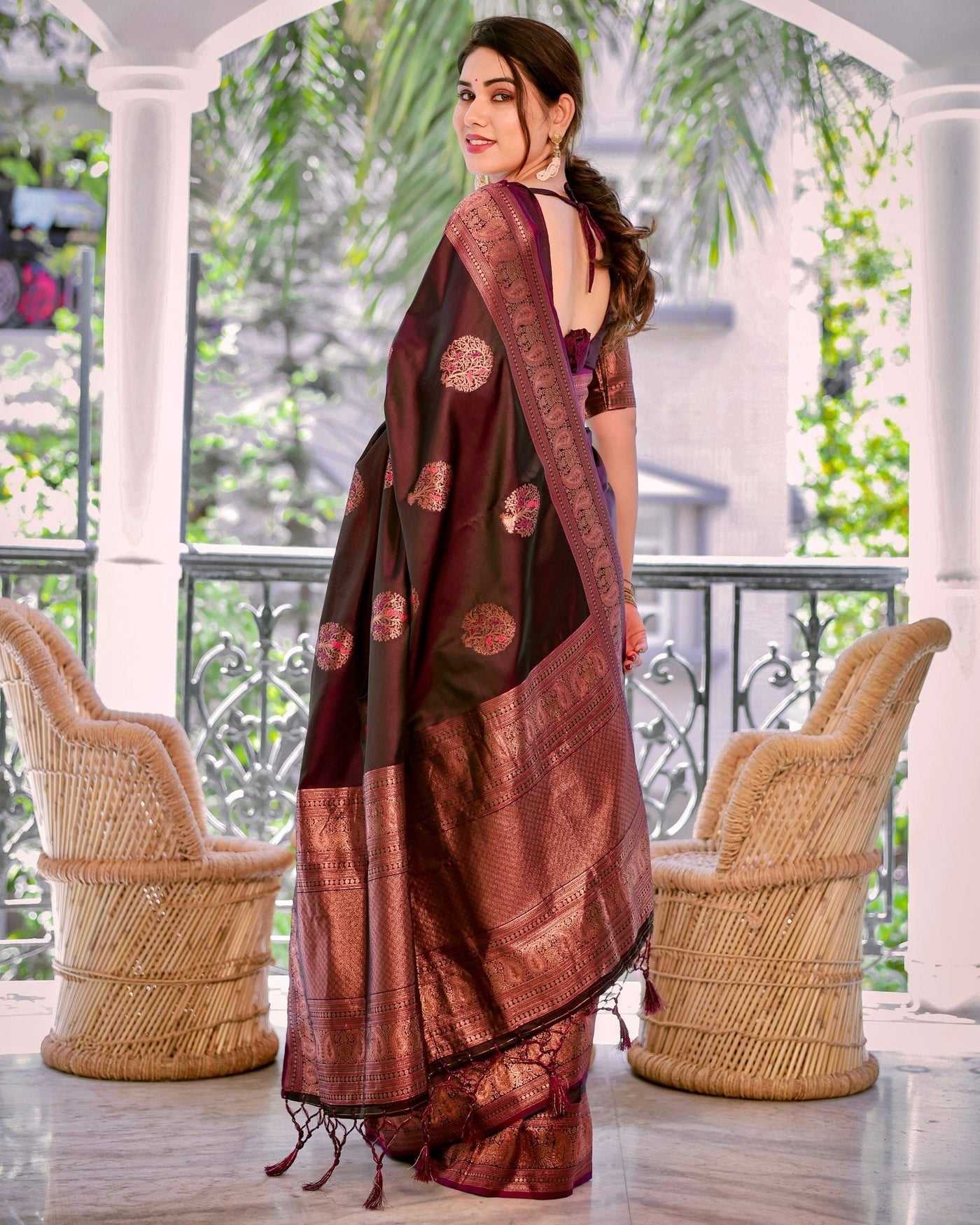 Pure Gaji Silk Saree Weaved With Zari Comes With Tassels - Almaari Fashion