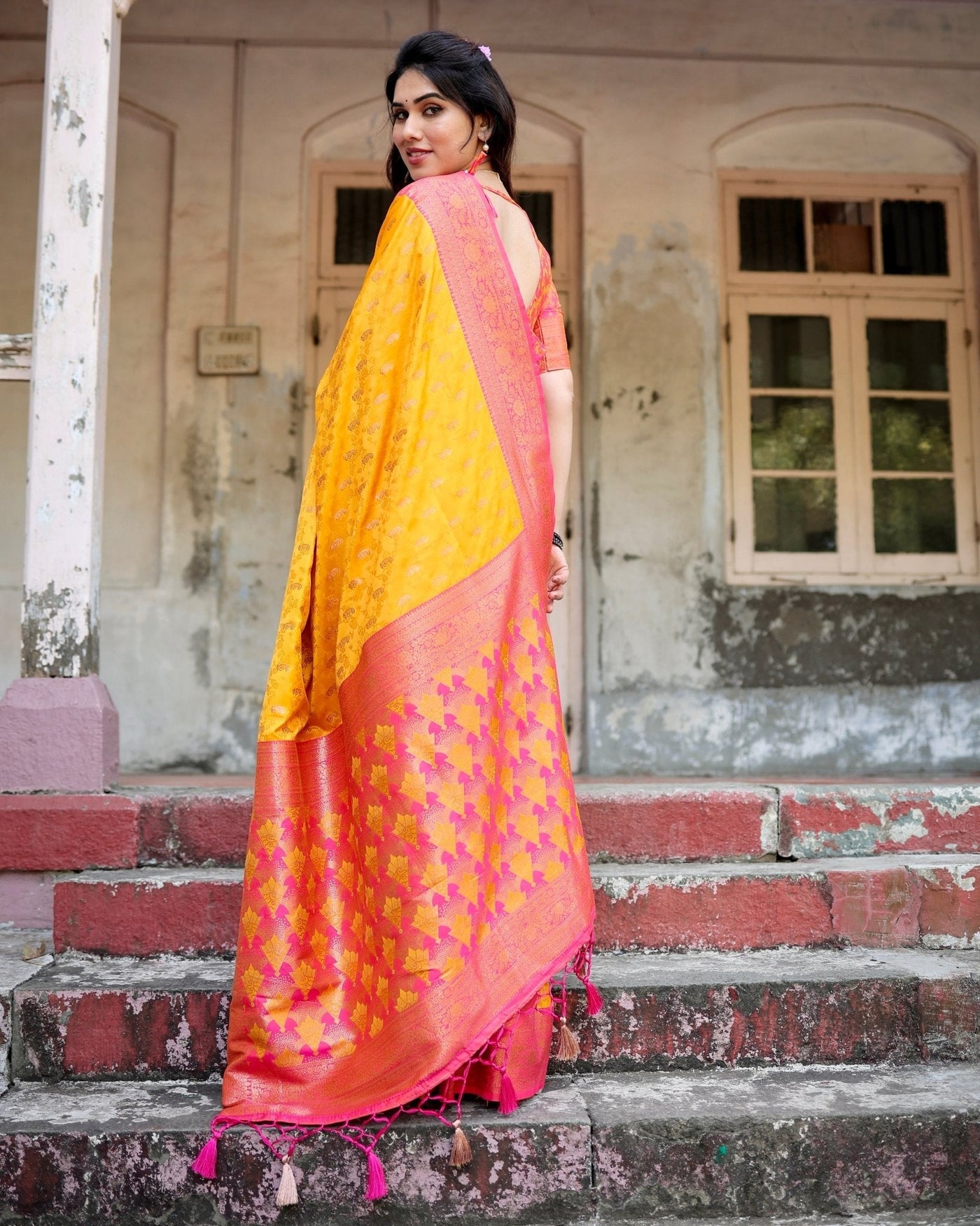 Pure Gaji Silk Saree Weaved With Zari Comes With Tassels - Almaari Fashion