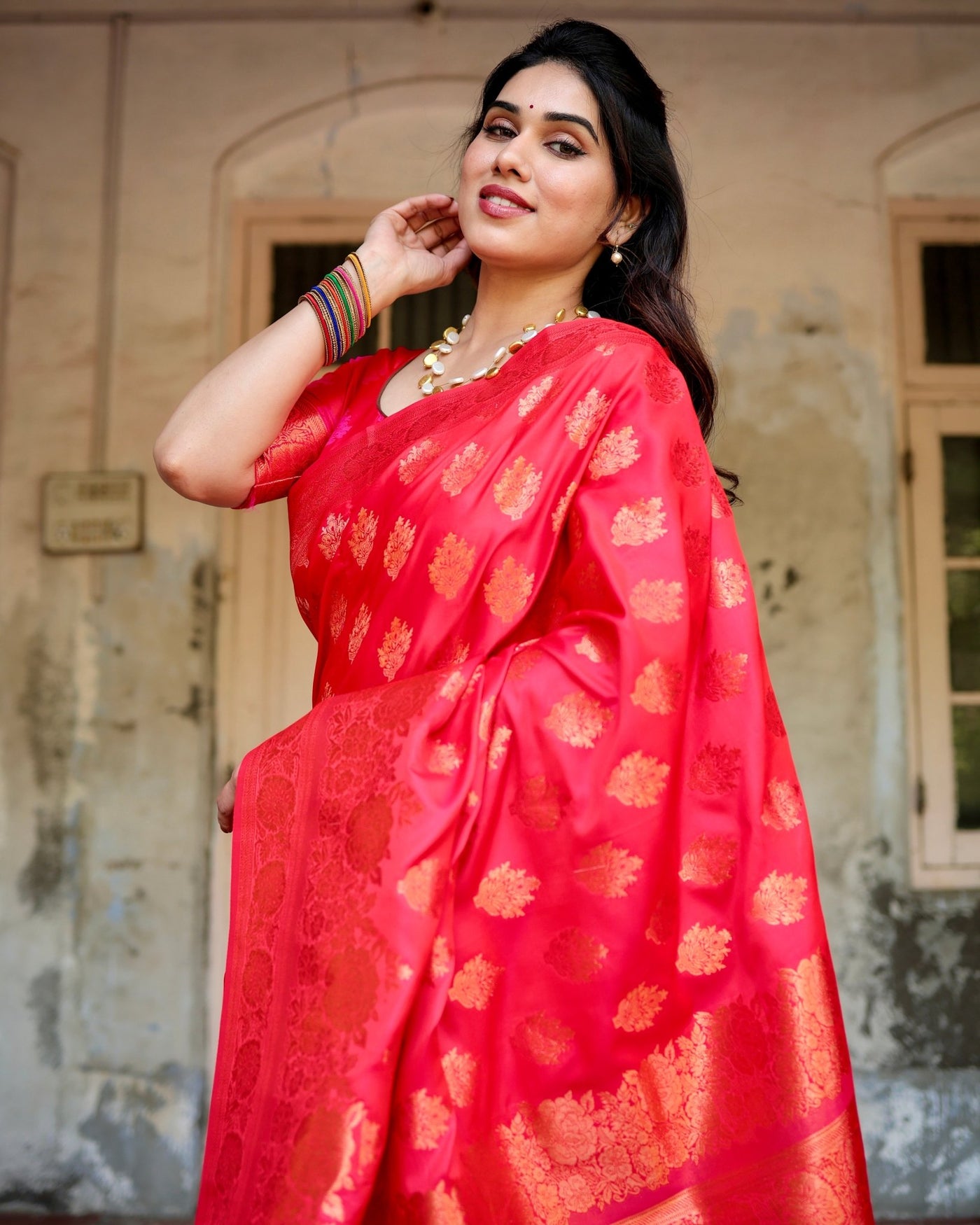 Pure Gaji Silk Saree Weaved With Zari Comes With Tassels - Almaari Fashion