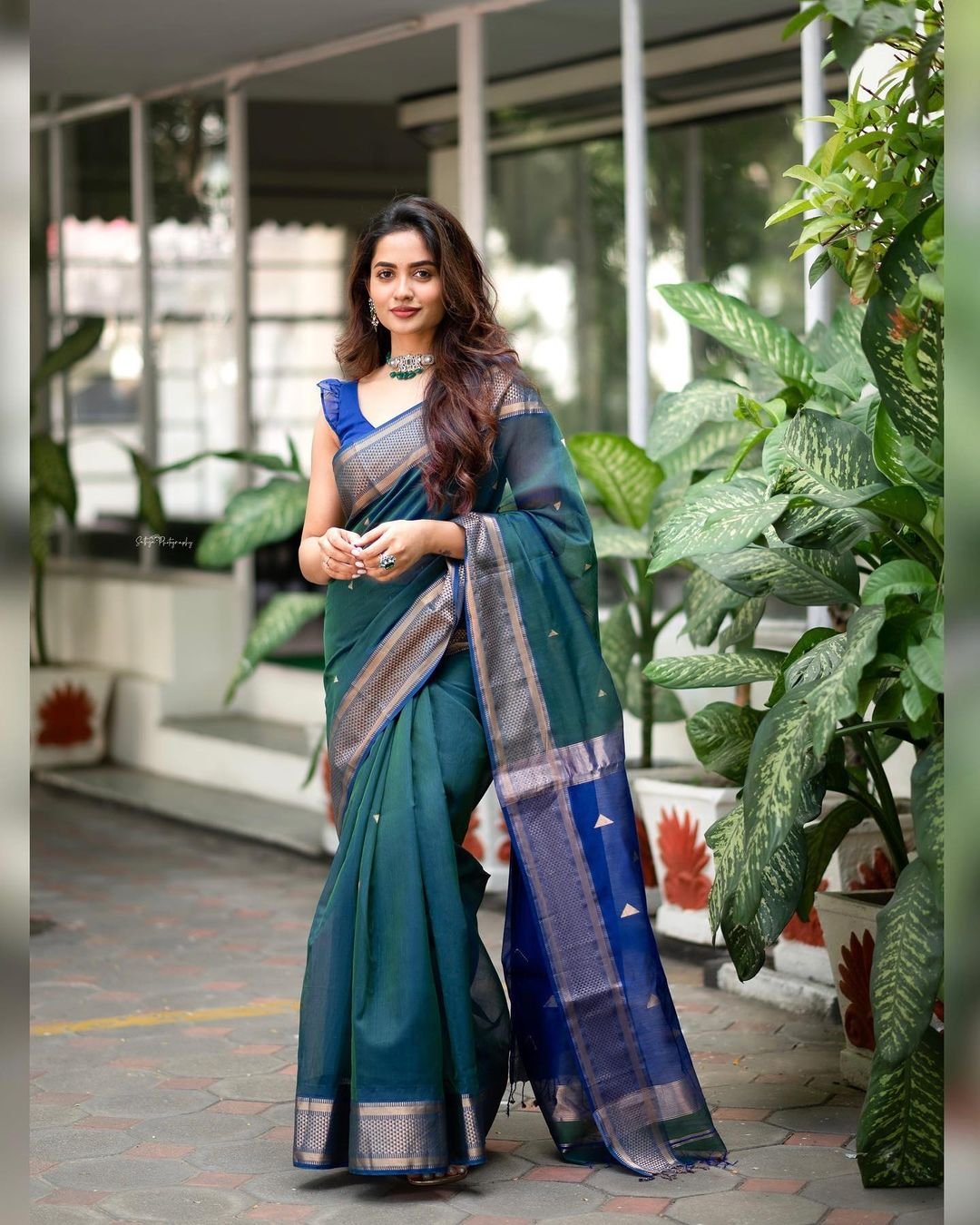 Pure Kanjivaram Silk Saree Stylish Blouse Piece - Almaari Fashion