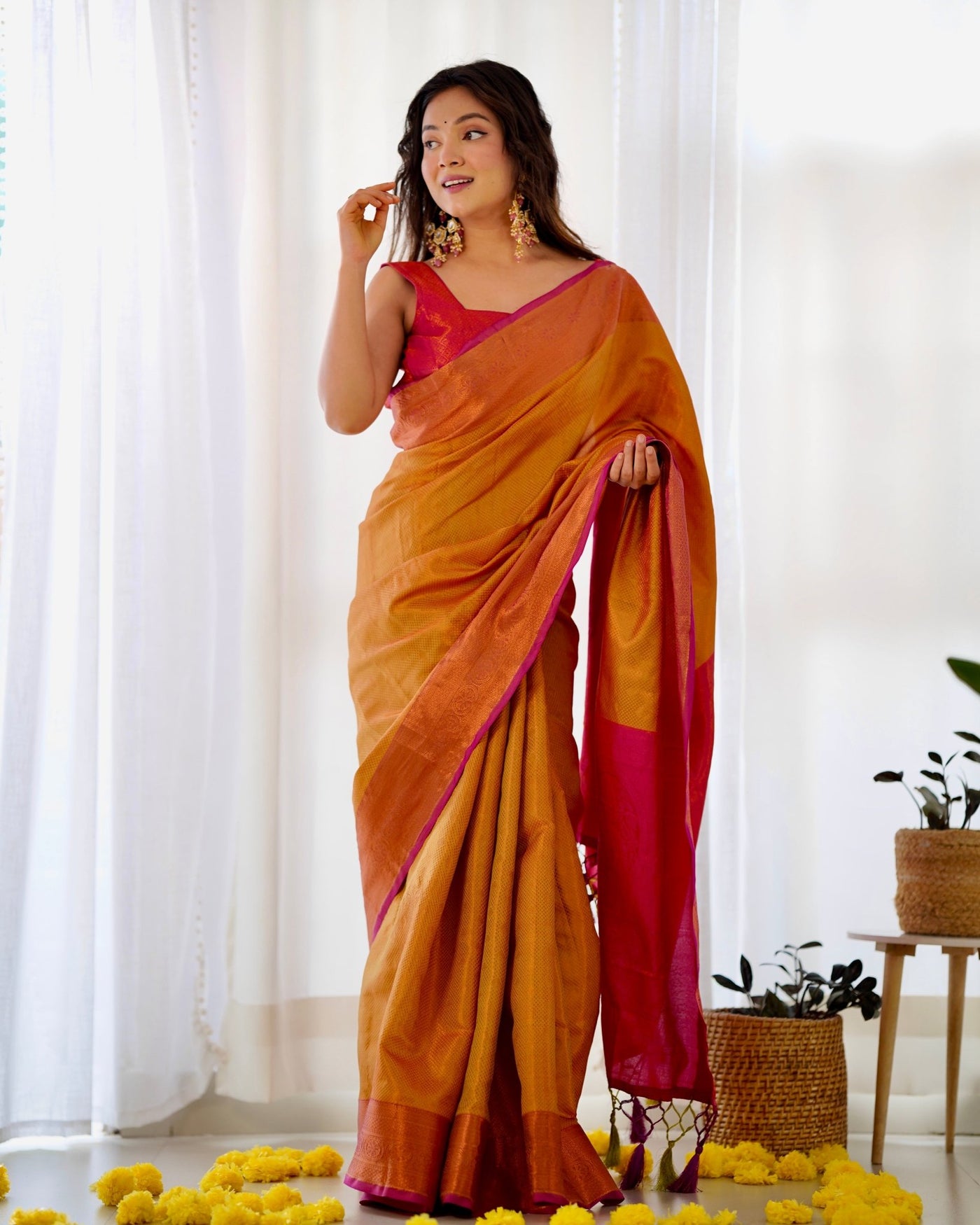 Pure Kanjivaram Silk Saree Weaved With Copper Zari - Almaari Fashion