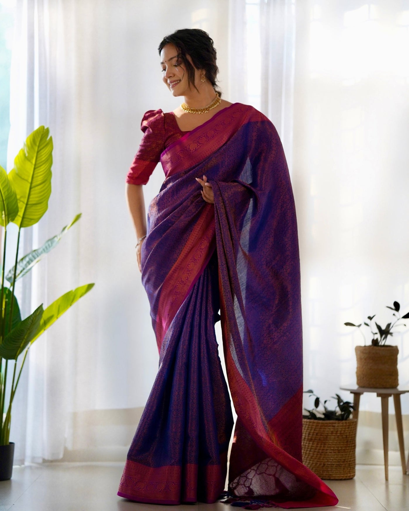 Pure Kanjivaram Silk Saree Weaved With Copper Zari - Almaari Fashion